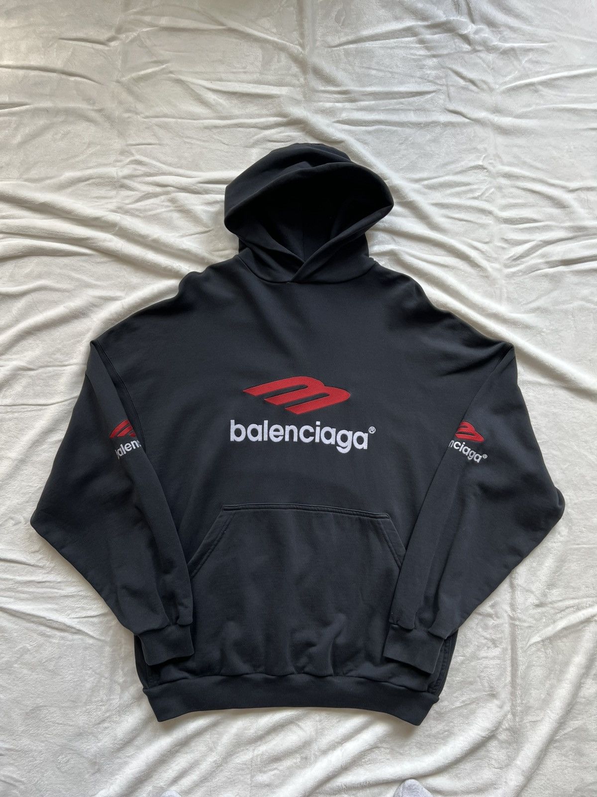 【日本限定★BALENCIAGA】BALENCIAGA GINZA SERIES HOODIE 日本限定☆BALENCIAGA】BALENCIAGA GINZA SERIES HOODIE