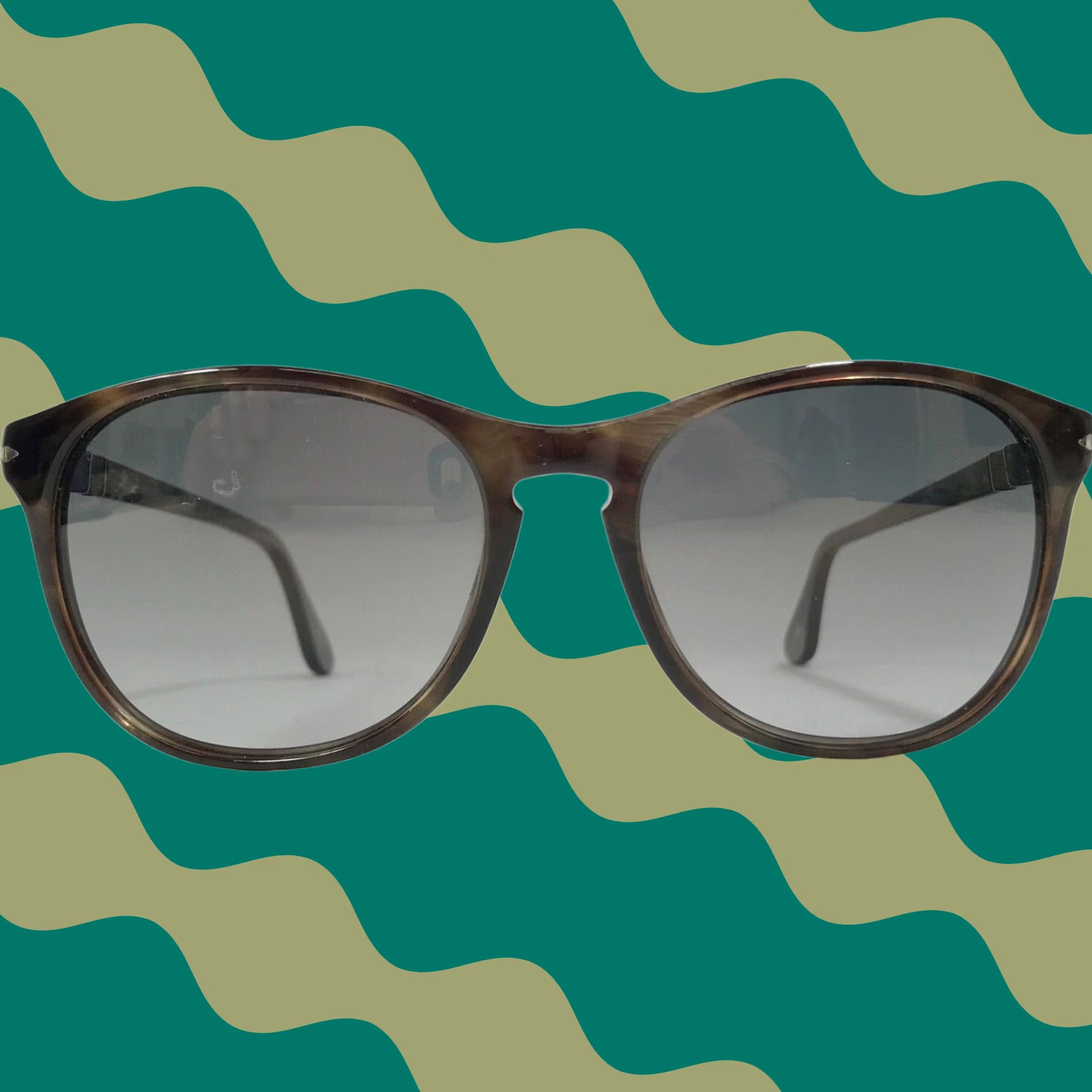 Persol Sunglasses 3307-S 24/31 Tortoise Brown Rectangle Frames with Green Lenses Persol Persol Sunglasses 3307-S 24/31 Rectangle Tortoise  main image 4