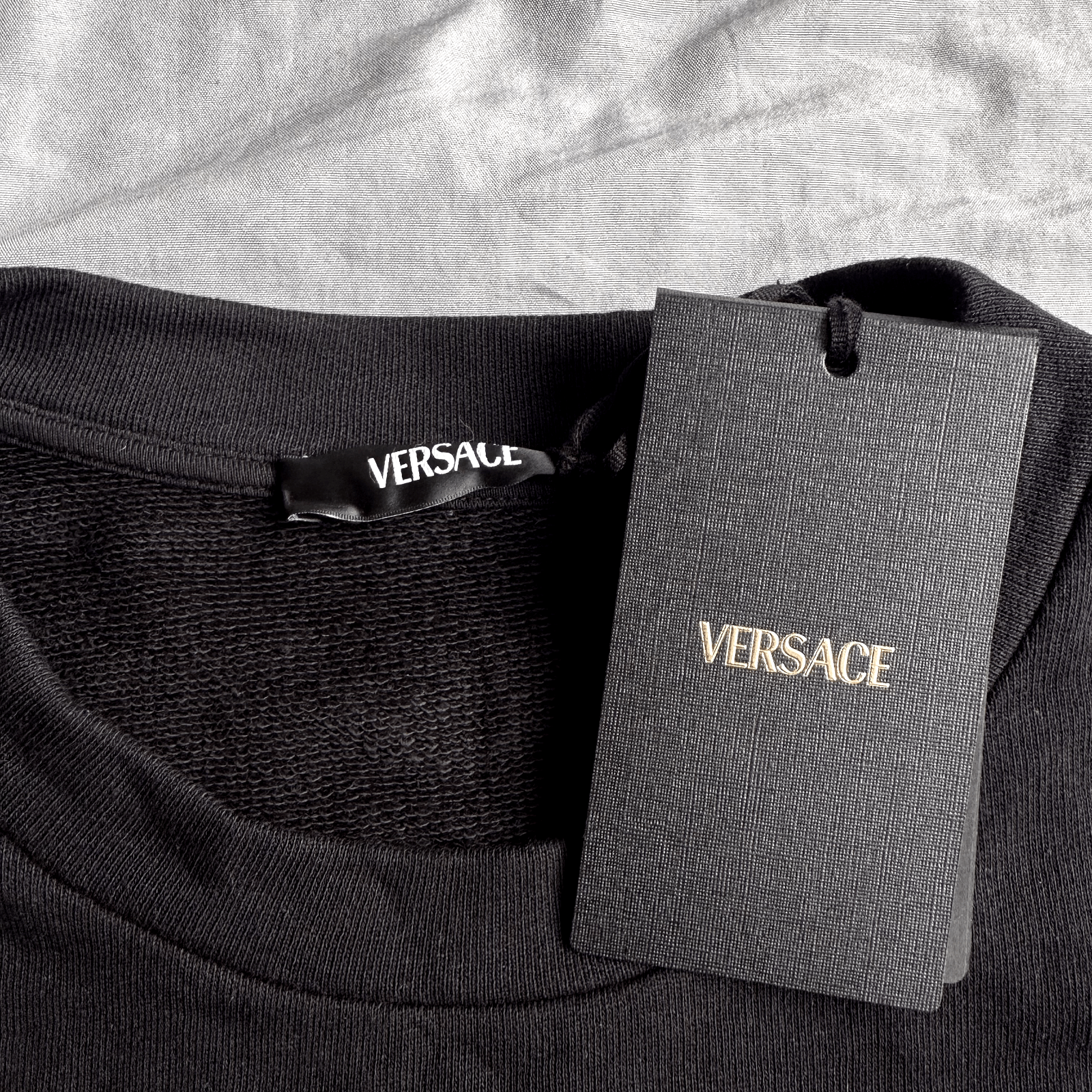 Versace Versace Black Sweater With Golden Embroidered Medusa Head S Size US M / EU 48-50 / 2 - 3 Thumbnail