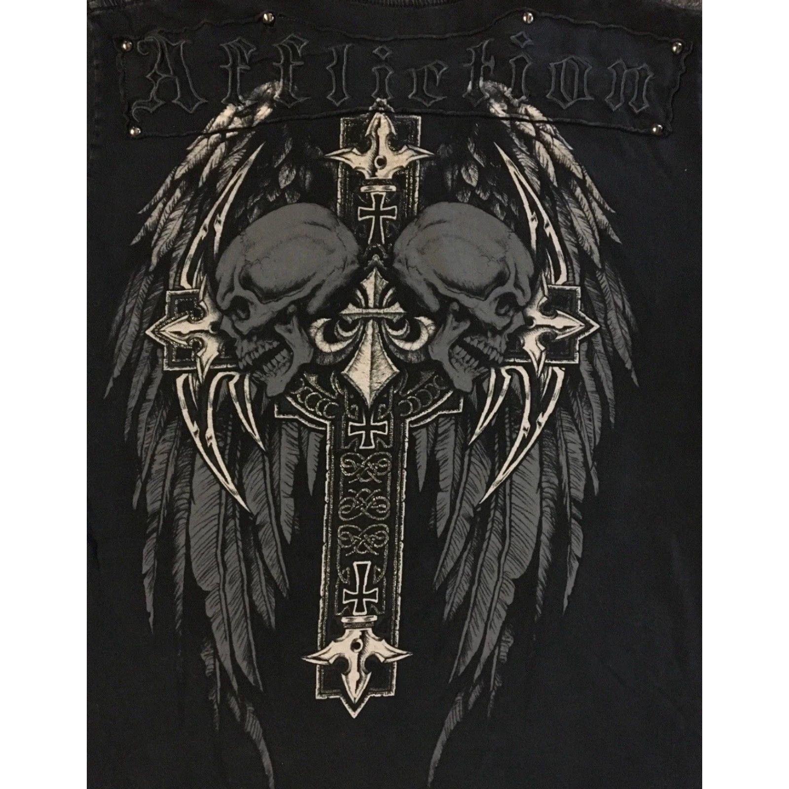 Tapout Vtg Tapout Shirt L Black Skull All Over Print Biker Emo Goth Grunge 80s 90s Harley Punk Rock USA Skate Y2K Cross Studded Men’s T-Shirt Size US L / EU 52-54 / 3 - 3 Thumbnail