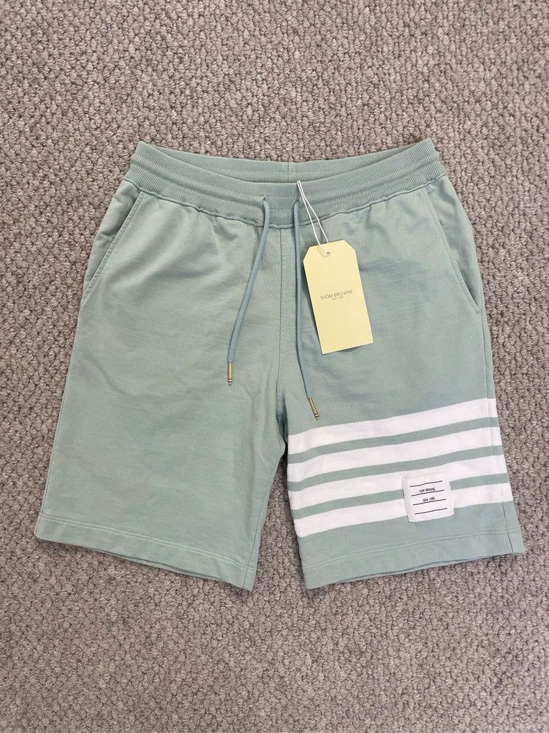 Thom Browne Thom Browne Bleeding Green Classic Sportswear shorts Size US 40 / EU 56 - 1 Thumbnail