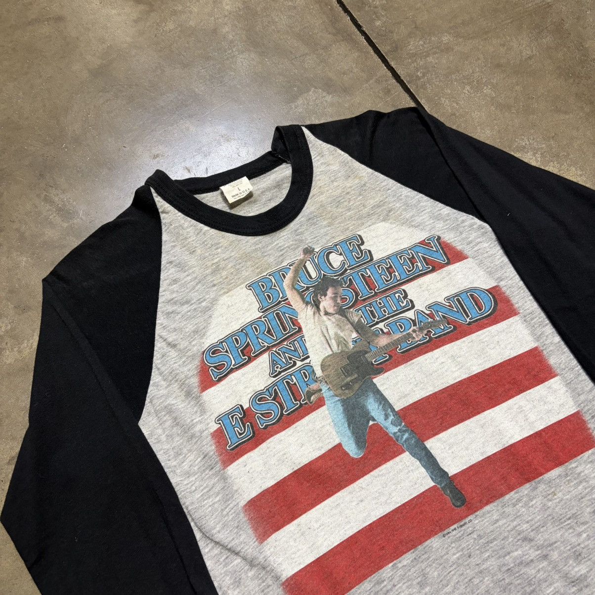 Band Tees Vintage 80s Bruce Springsteen Born in USA Raglan Band Tee Size US L / EU 52-54 / 3 - 3 Thumbnail