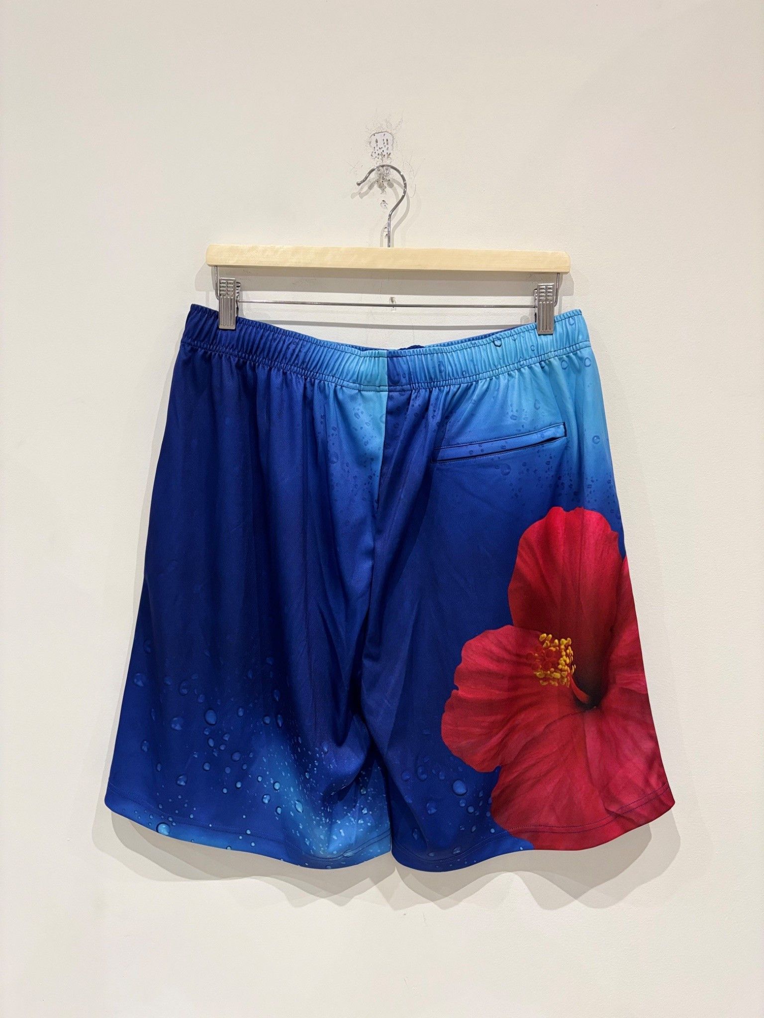 Supreme Supreme Fiji Soccer Short Multicolor Size US 32 / EU 48 - 3 Thumbnail