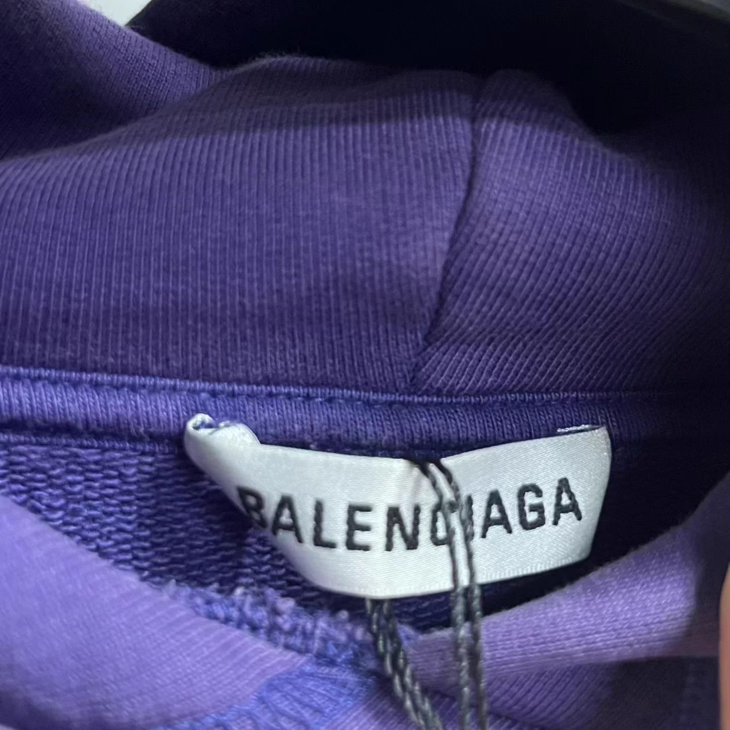Balenciaga Balenciaga Navy Letter Logo Sweatshirt Size US S / EU 44-46 / 1 - 3 Thumbnail
