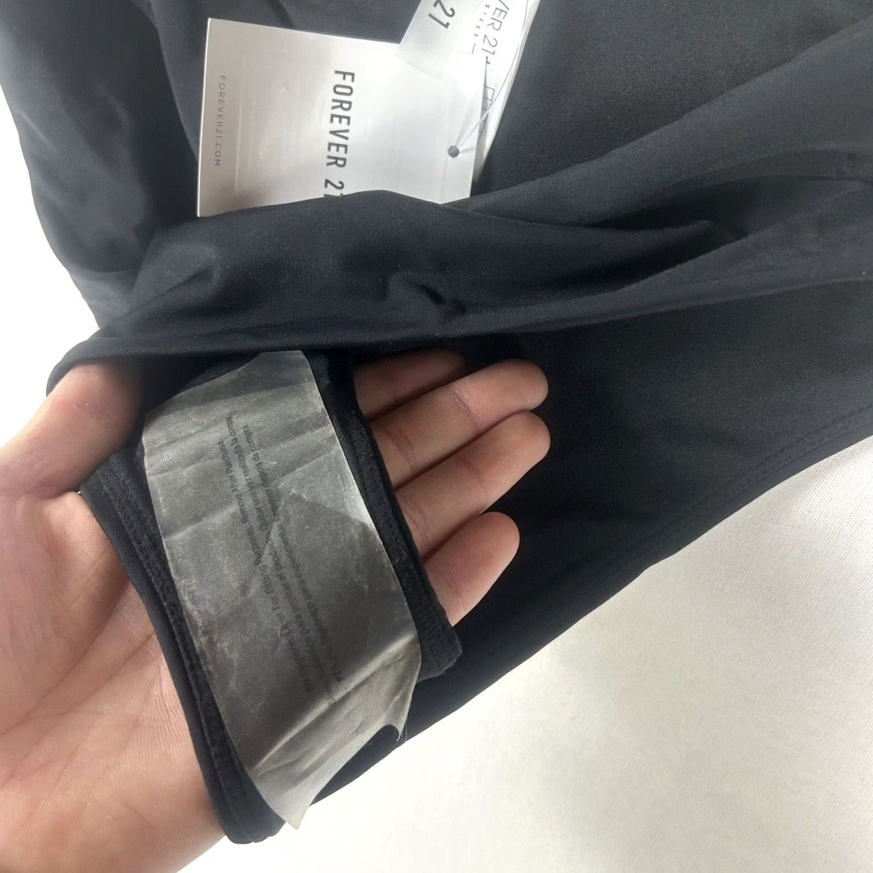 Forever 21 FOREVER 21+ Bikini Bottom Black Stretch Classic Chic Pool 0X Plus Women Size 0X Swimsuit Bottoms Size 40" / US 18 - 6 Thumbnail