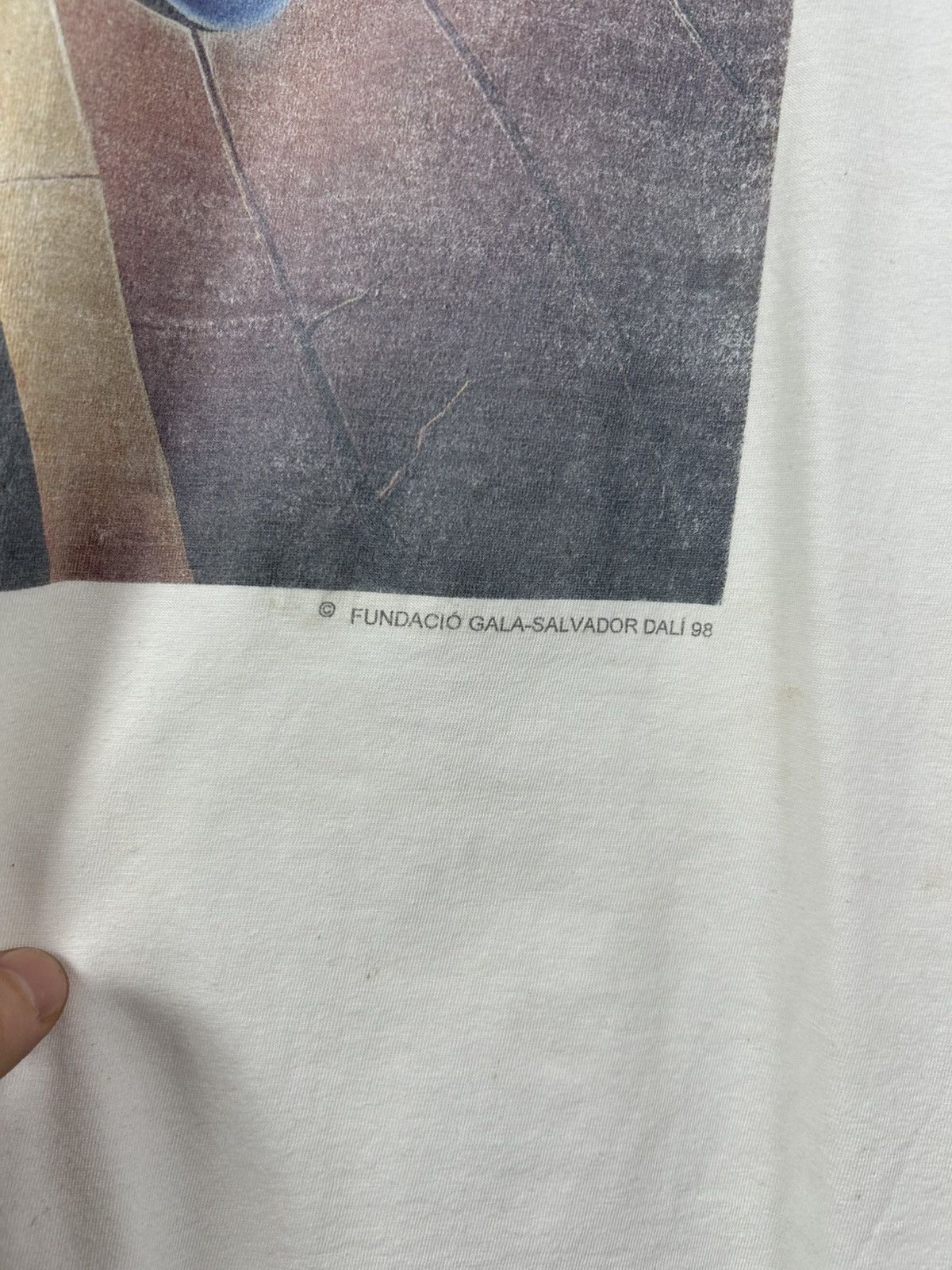 Arts & Science Rare Vintage 1998 Salvador Dali Vertigo Art T-Shirt Size L Size US L / EU 52-54 / 3 - 6 Thumbnail