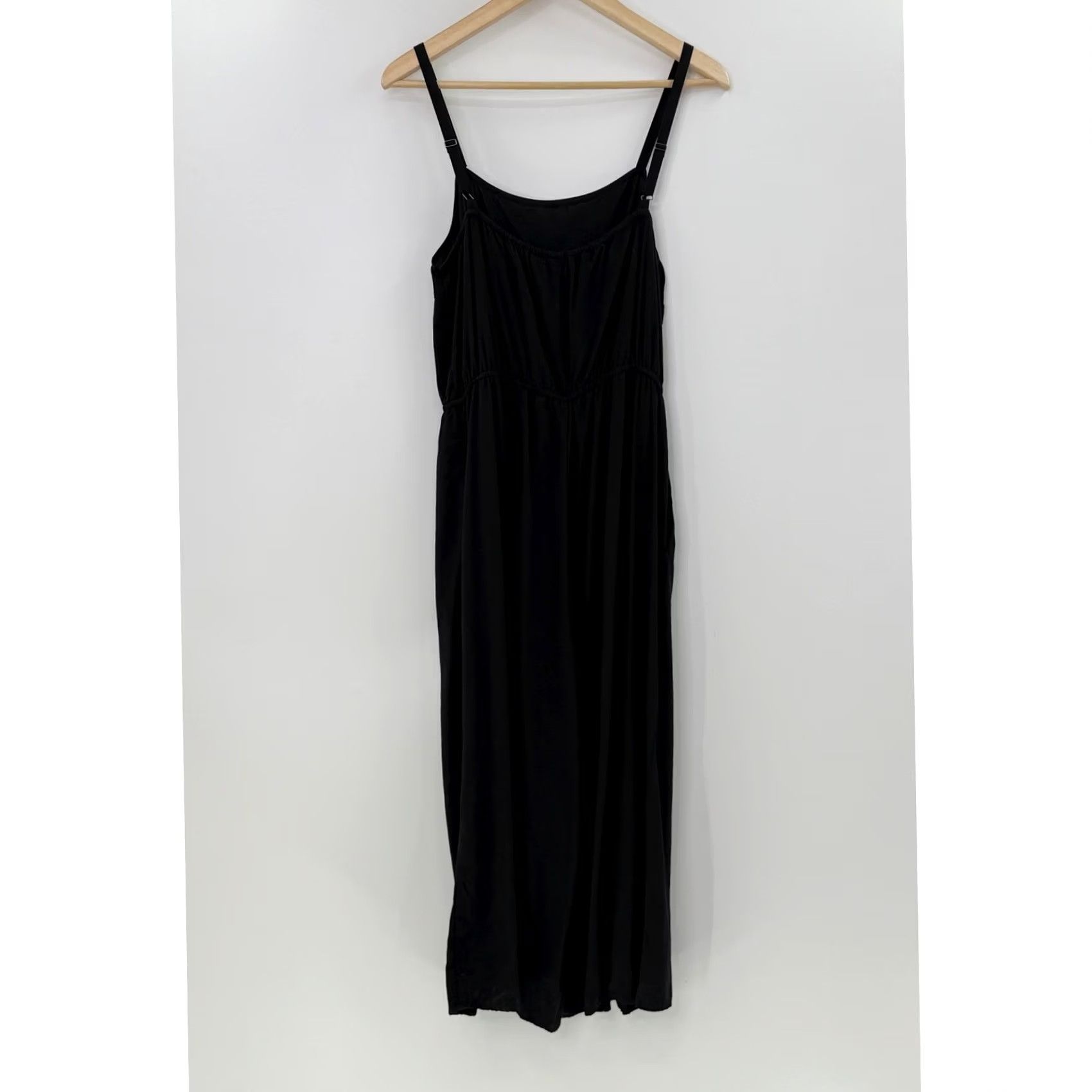 Gap GAP Black Romper Sleeveless Adjustable Straps Sz Medium Boho Women’s Romper Tee Dress One-Piece Casual Everyday Summer Spirits Size 32" / US 10 / IT 46 - 2 Thumbnail
