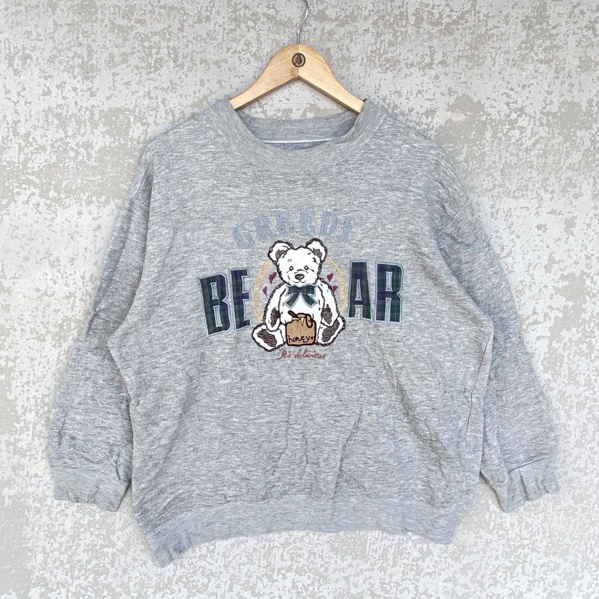 Other Vintage Greedy Bear Big Printed Crewneck Sweatshirt Gray SzM Size M / US 6-8 / IT 42-44 - 1 Thumbnail