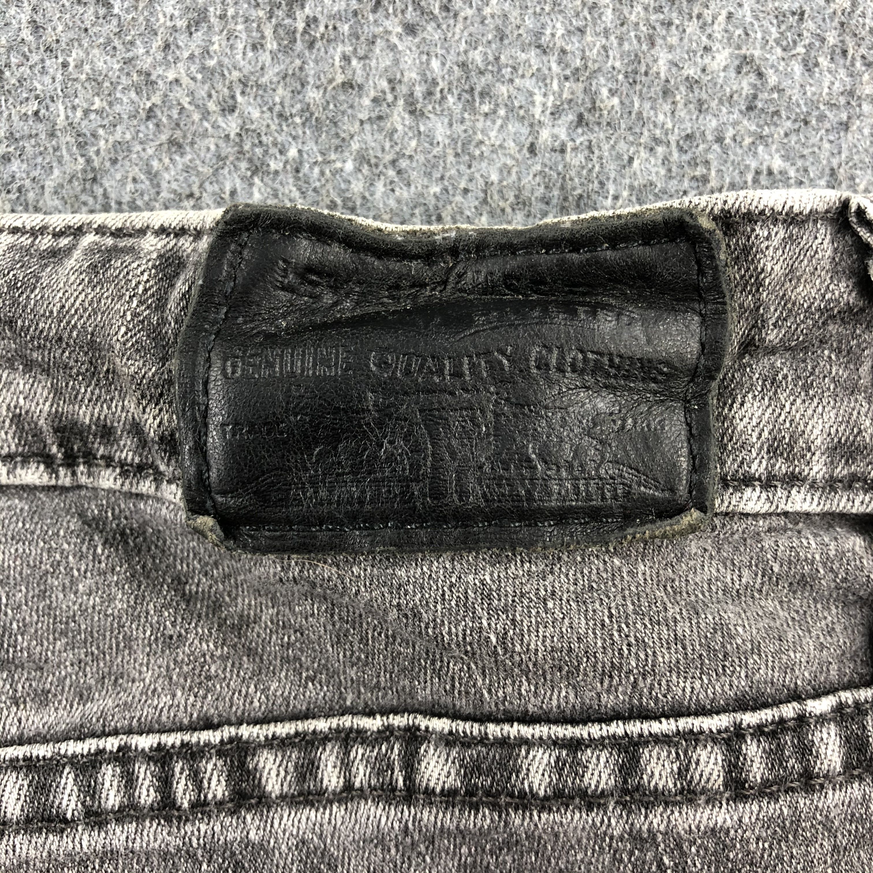 Levi's Vintage Levis Jeans-J2480 Size US 28 / EU 44 - 5 Thumbnail