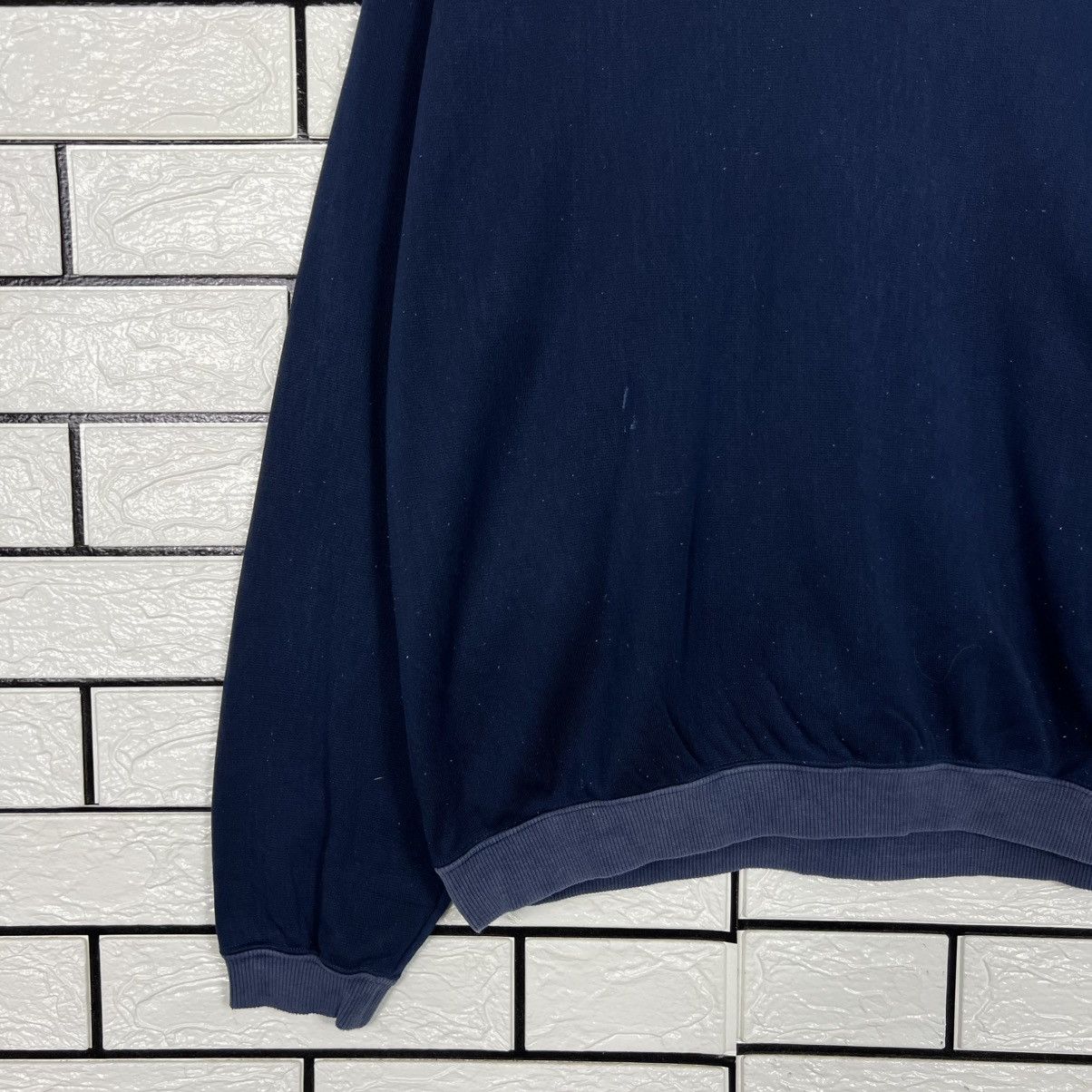 Vintage Vintage 90s DEFI Racing Gauge Big Logo Sweatshirt #3974-C181 Size US L / EU 52-54 / 3 - 8 Thumbnail