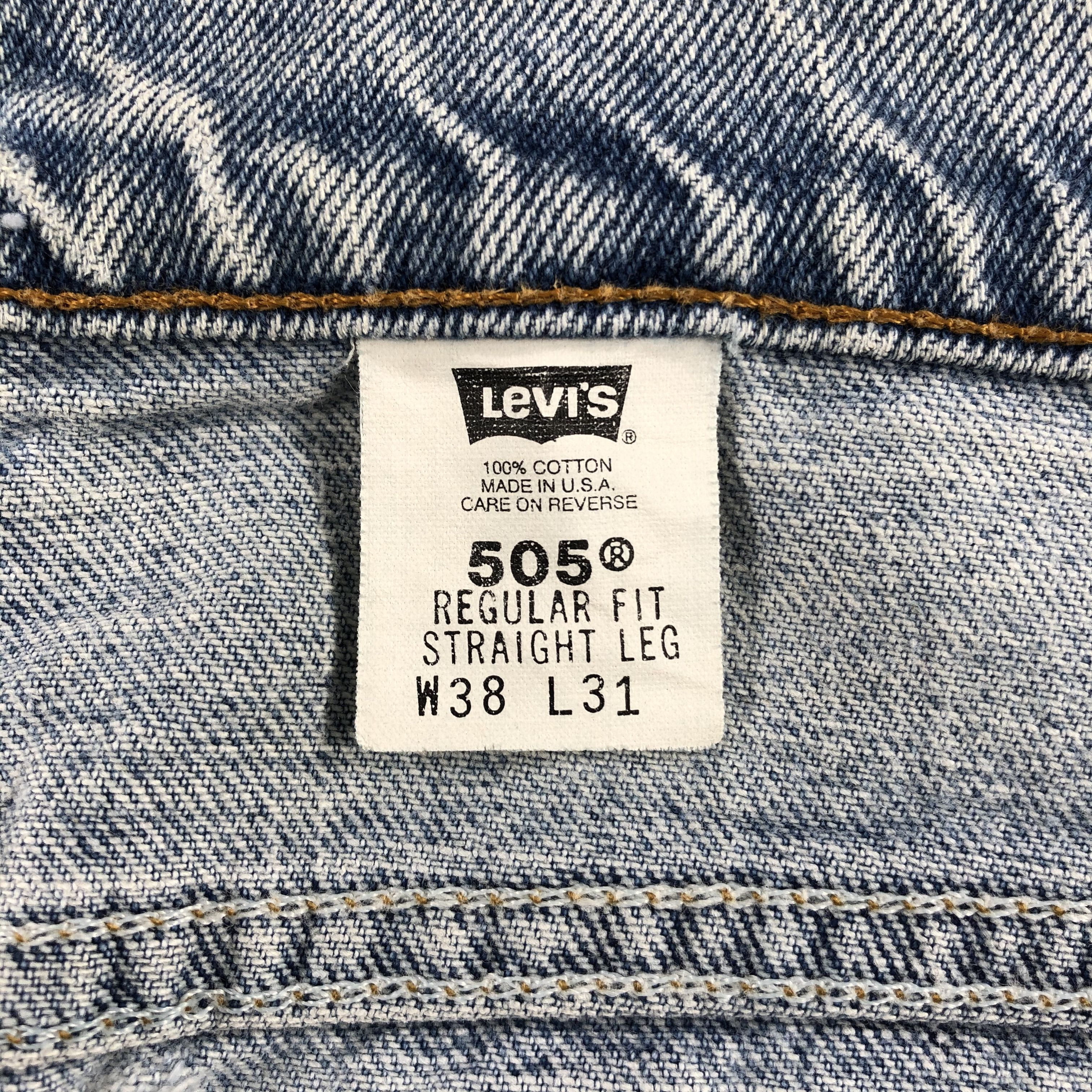 Levi's Vintage 90s Light Wash Levis 505 Jeans-J1659 Size US 37 - 15 Thumbnail