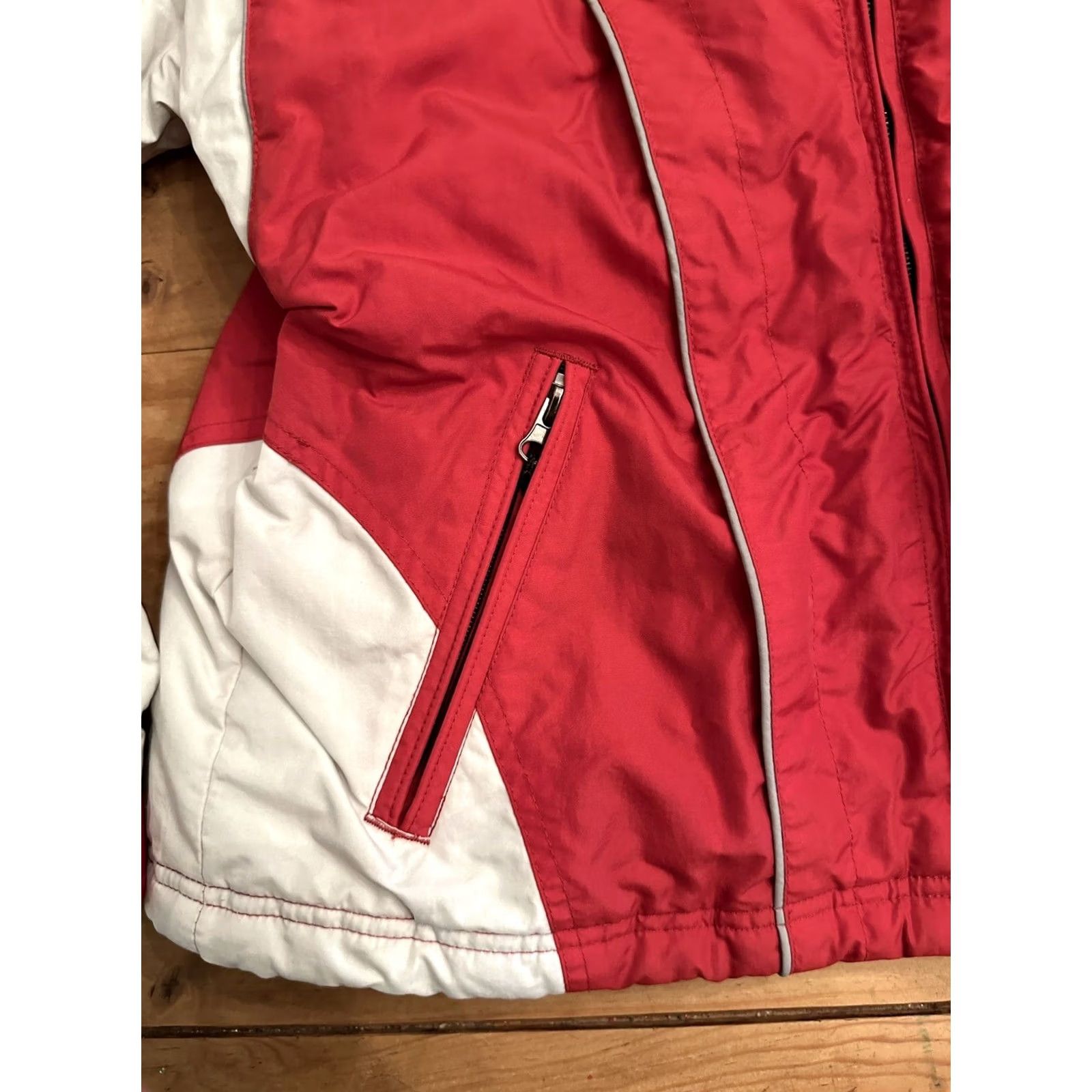 Vintage VINTAGE No Rules Snow Jacket S Teens Red White 90s Y2K Nylon Rain Coat Snowboard Skate Mens Womens Boys Girls Size US S / EU 44-46 / 1 - 2 Thumbnail
