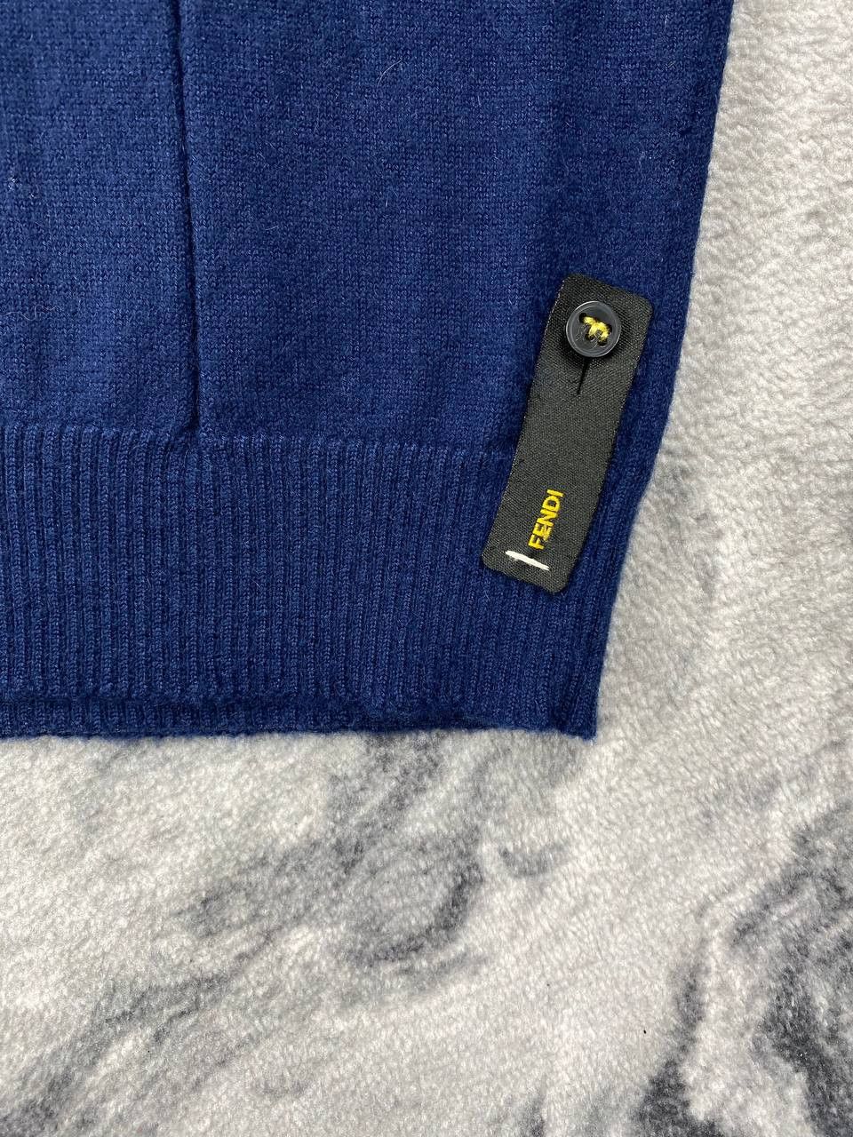 Fendi Fendi Knit Wool V Neck Sweater Size US L / EU 52-54 / 3 - 3 Thumbnail