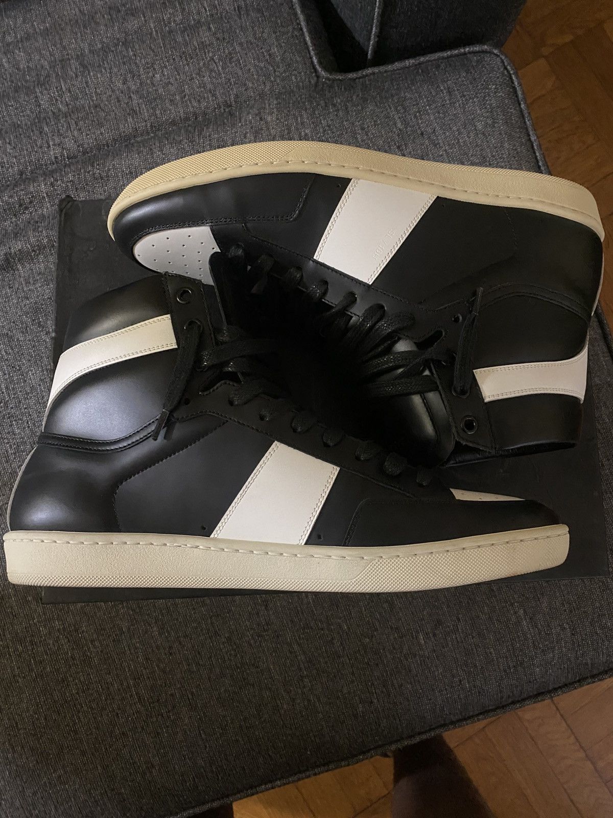 Saint Laurent Paris Saint Laurent Sneaker Size US 10 / EU 43 - 6 Thumbnail