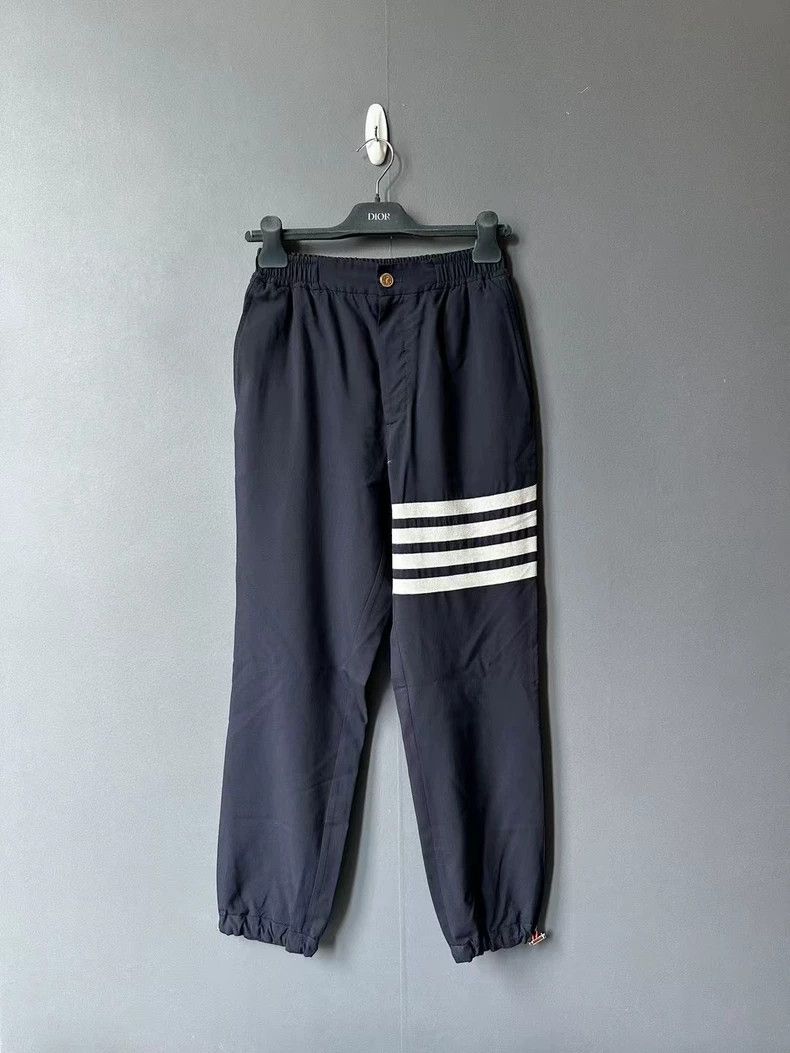 Thom Browne Thom Browne Wool gold buckle ankle pants Size US 26 / EU 42 - 2 Thumbnail