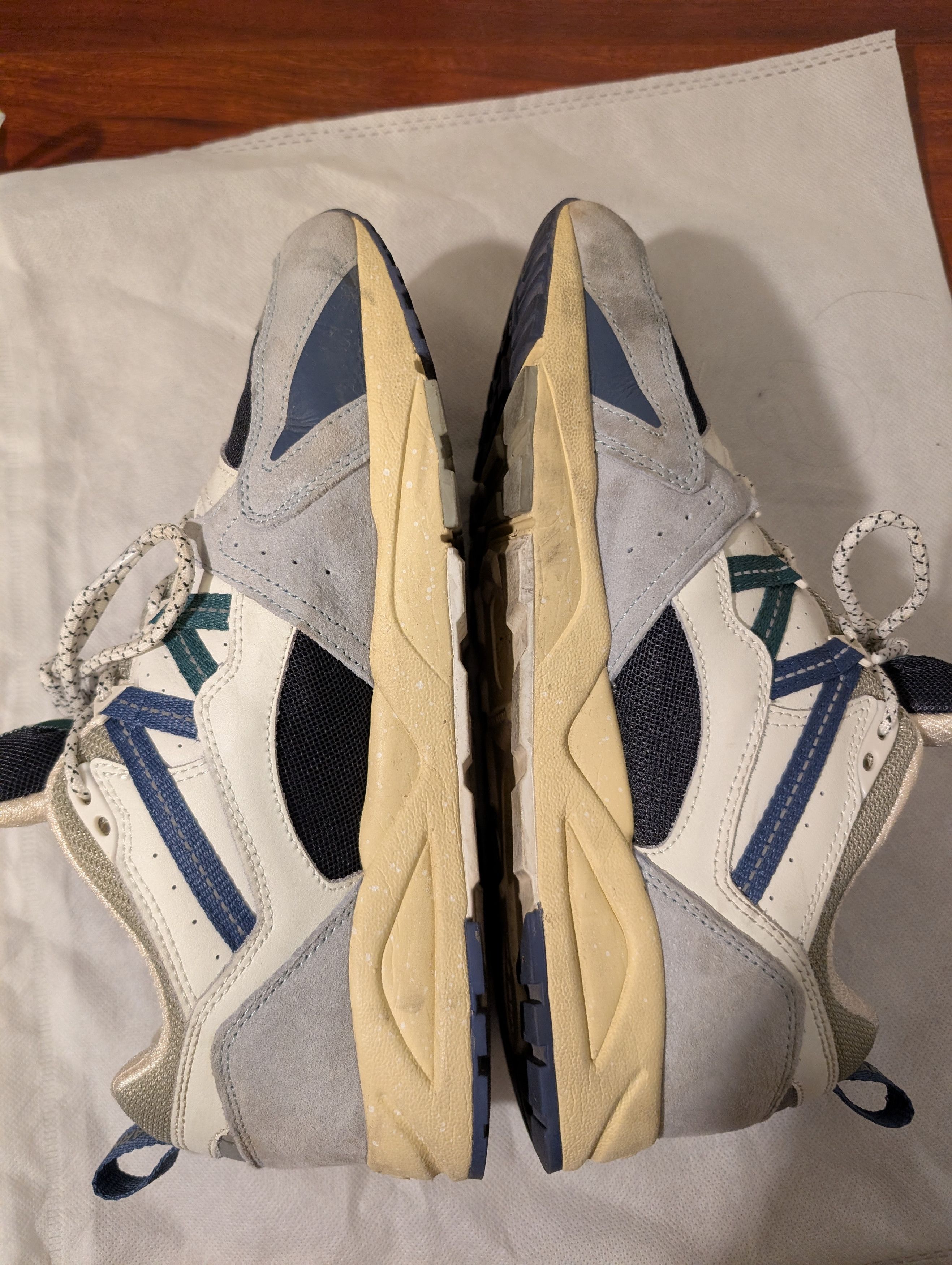 Karhu Fusion 2.0 Size US 9 / EU 42 - 2 Thumbnail