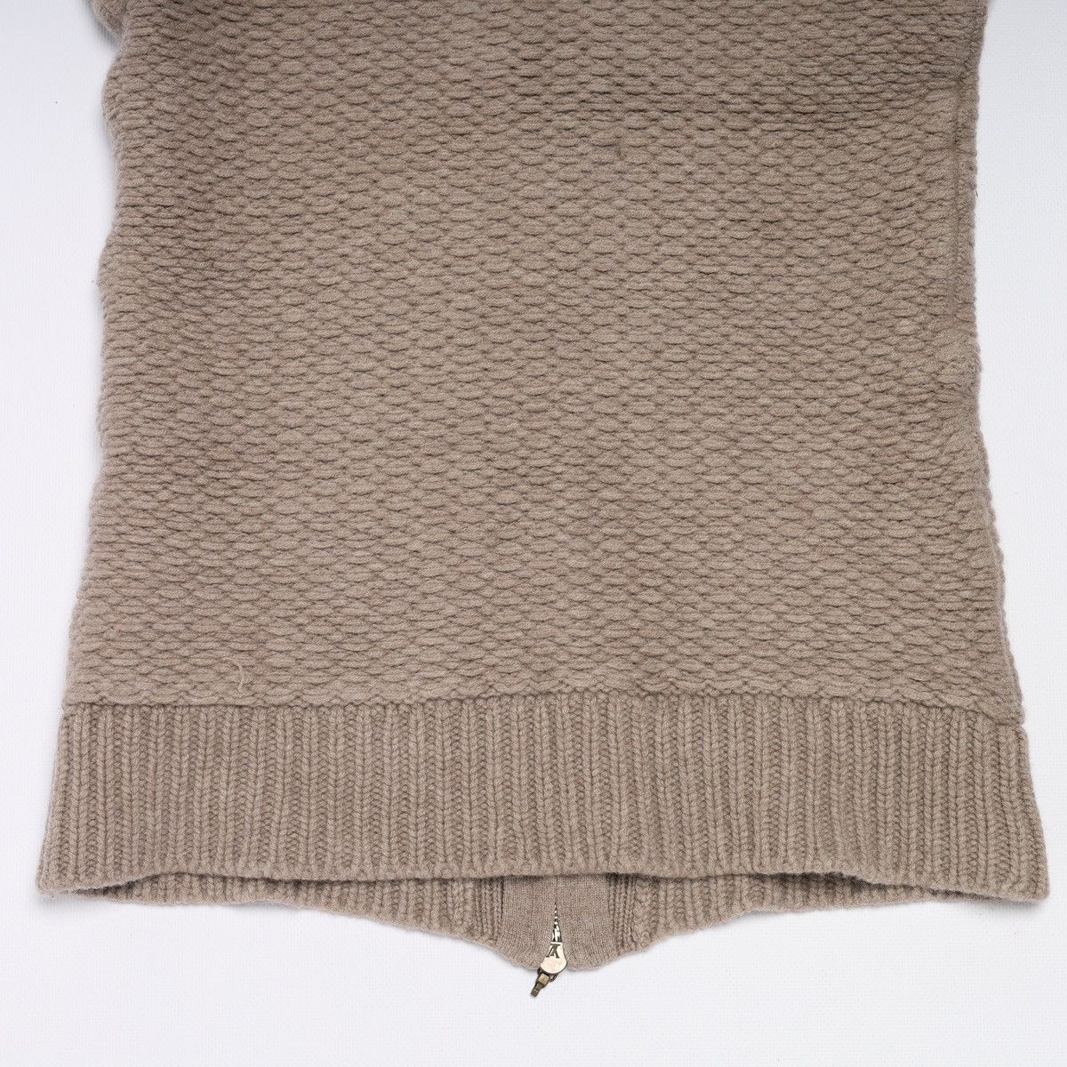 Louis Vuitton Louis Vuitton Wool Zip Tank Sweater Knit Cable Vest Size M / US 6-8 / IT 42-44 - 12 Thumbnail