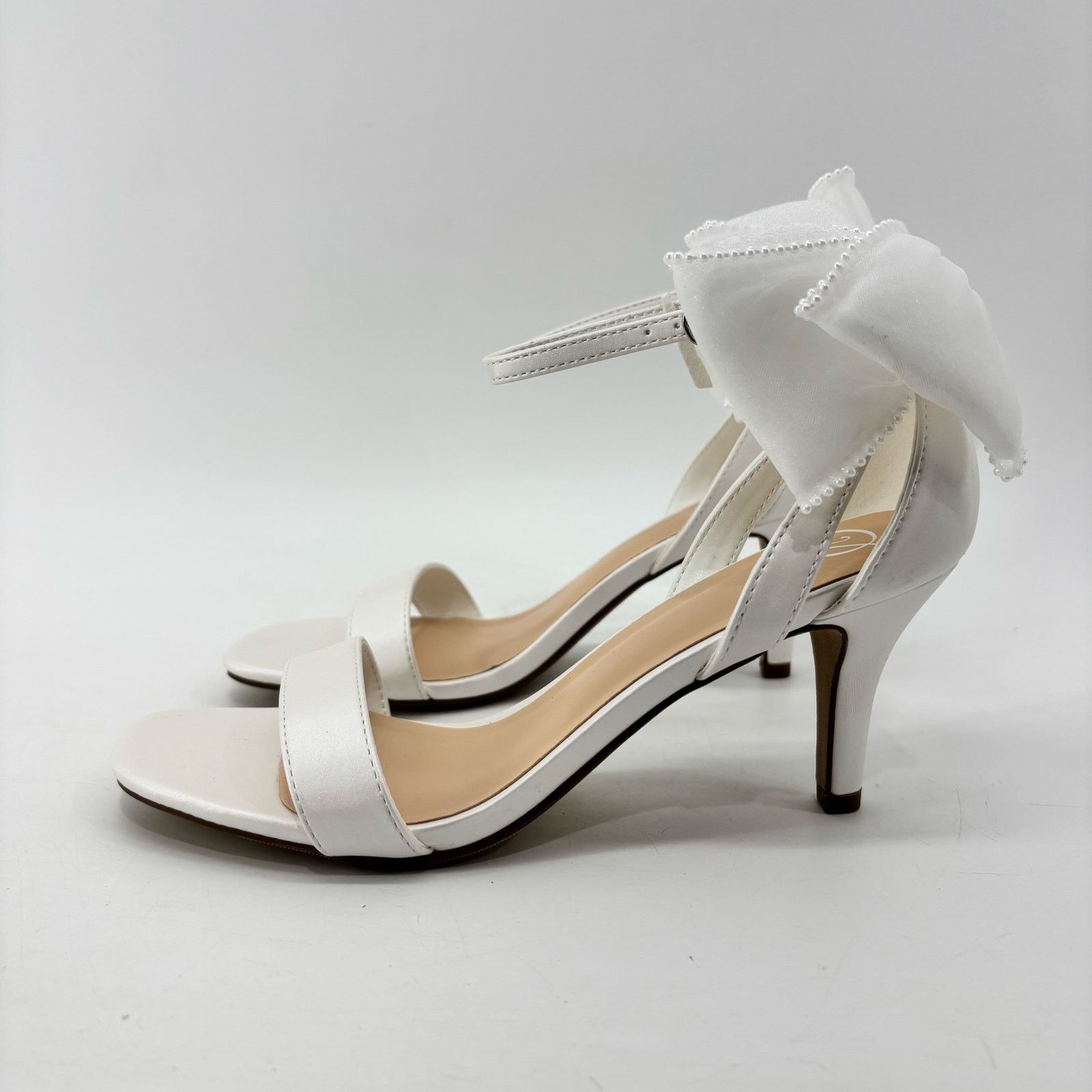Other White Womens Sz 7 Wandals Heels Wedding Romantic Bride Party Size US 7 / IT 37 - 10 Thumbnail