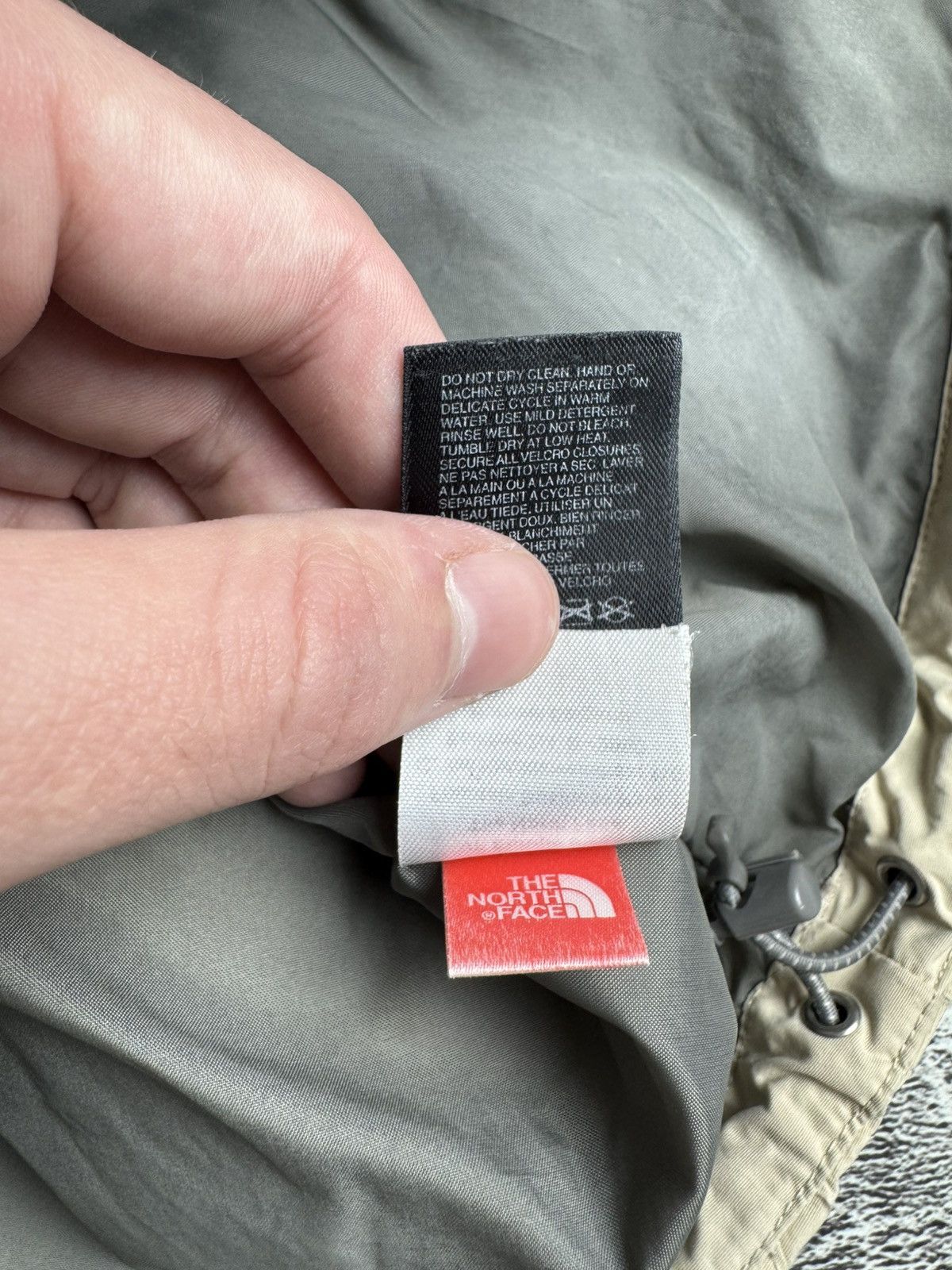 The North Face The North Face HyVent Softshell Polartec Jacket Windbreaker Size M / US 6-8 / IT 42-44 - 17 Thumbnail