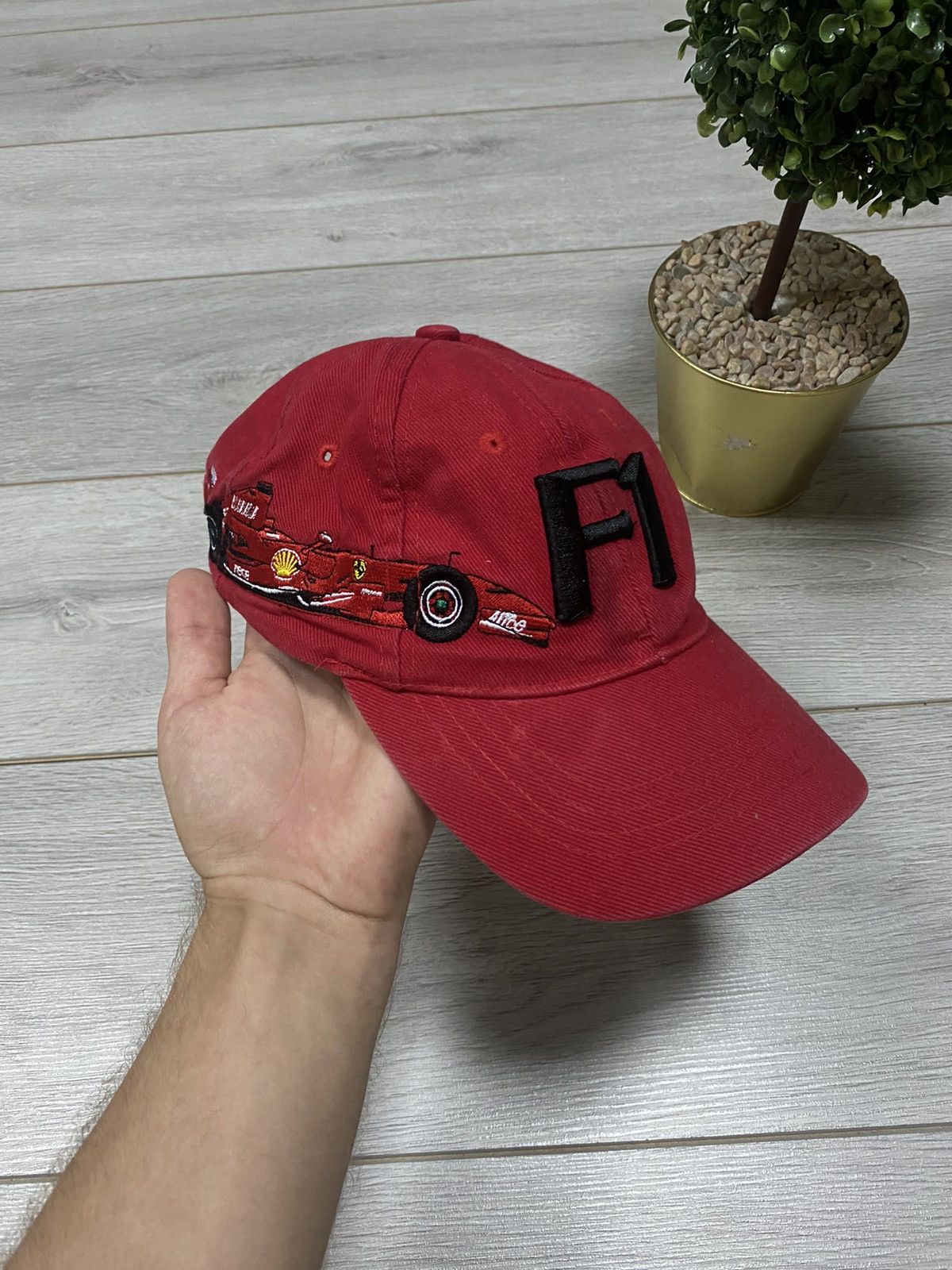 Formula 1 F1 bolid car vintage cap big embro logo Size ONE SIZE - 1 Thumbnail