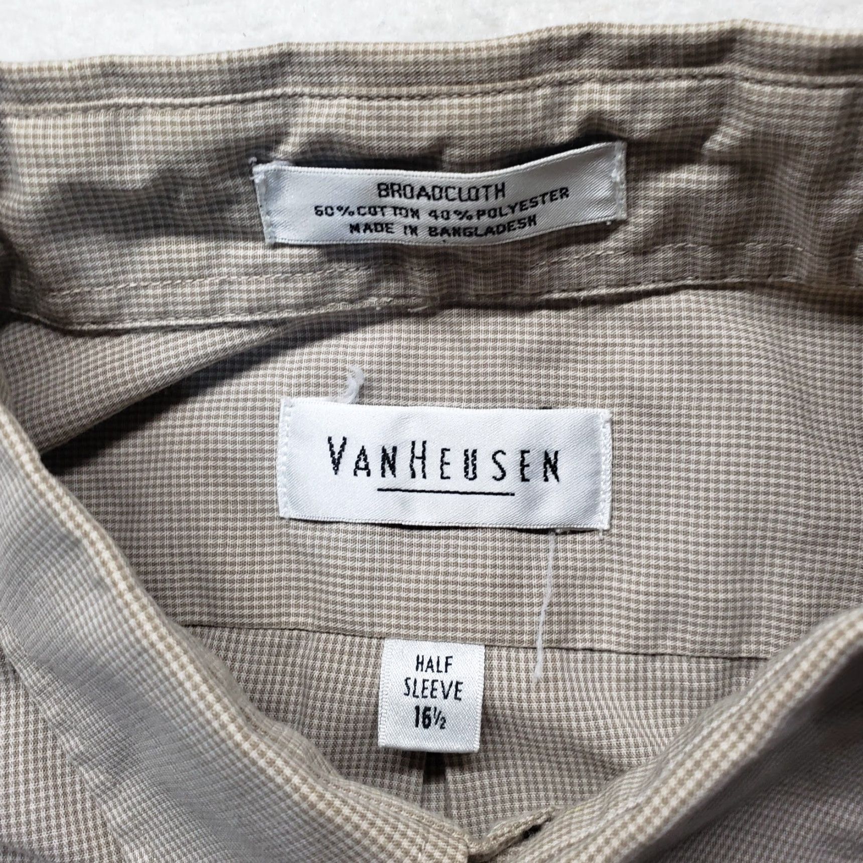 Van Heusen Van Heusen Shirt Brown Checkered Button Up Men's Size 16.5 Adult Regular Button-Down Collared Plaid Clothing Size US XL / EU 56 / 4 - 2 Thumbnail