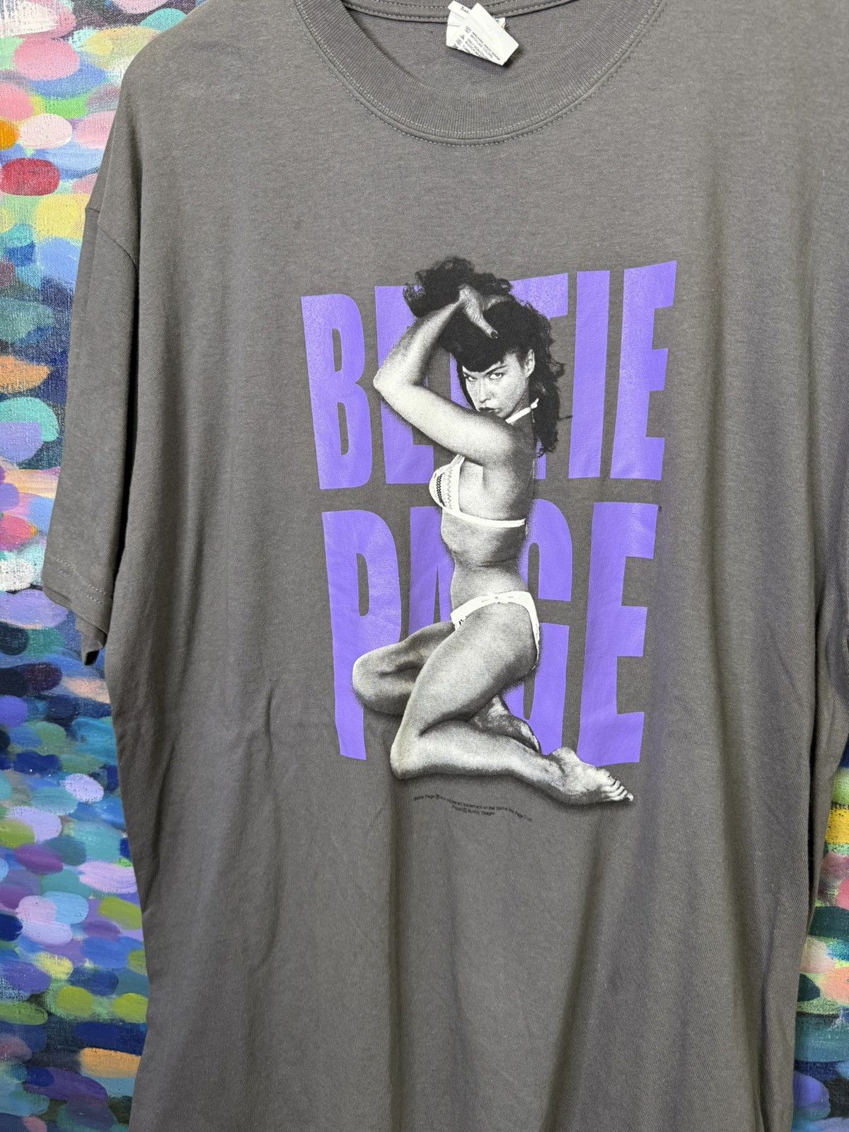 Vintage Vintage y2k Bettie Page Graphic T-Shirt Mens XL Size US XL / EU 56 / 4 - 2 Thumbnail
