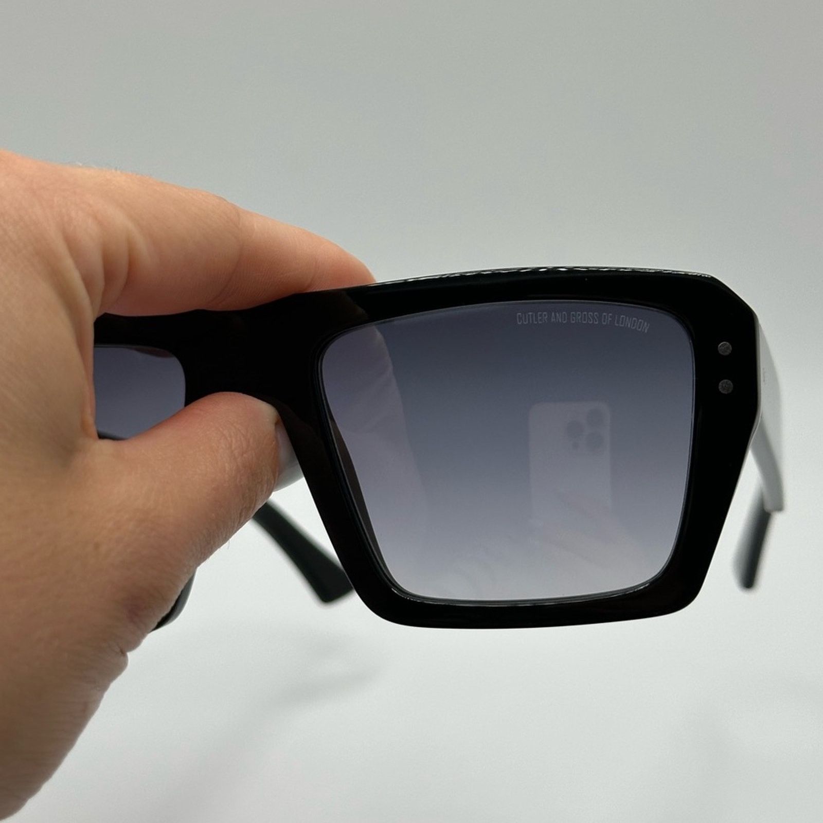 Cutler and Gross NEW CUTLER AND GROSS CGSN1375 001 Black Grey Gradient Unisex Size ONE SIZE - 4 Thumbnail