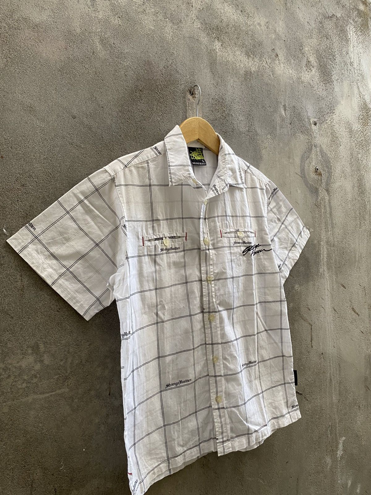 14th Addiction 2000s Strange Heaven short sleeves Shirt Size US L / EU 52-54 / 3 - 6 Thumbnail