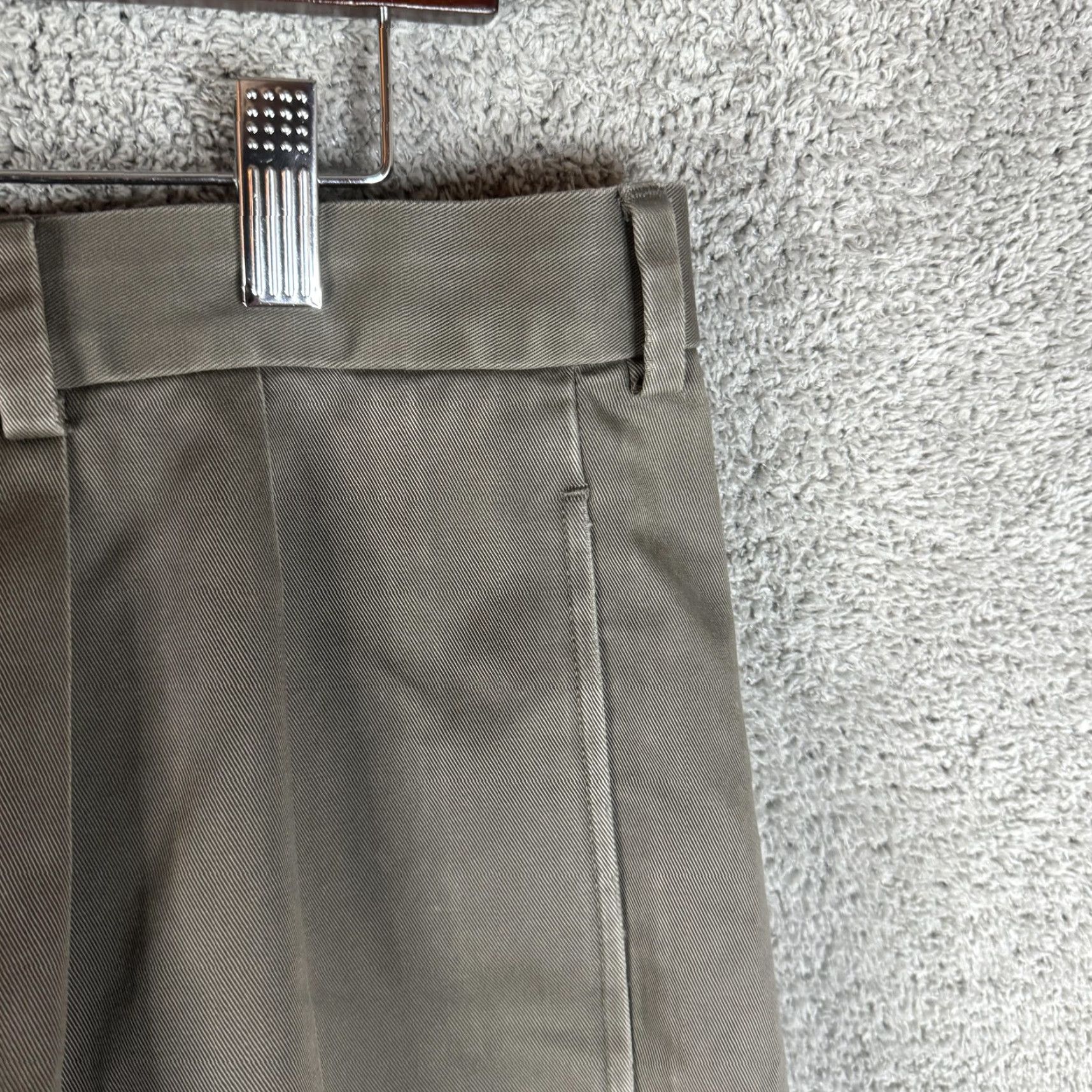 Brooks Brothers Brooks Brothers Chino Pants Mens 38x30 Khaki Advantage Elliott Pleated Cuffed Pockets Regular 100% Cotton Brown/Green Men Size US 38 / EU 54 - 3 Thumbnail