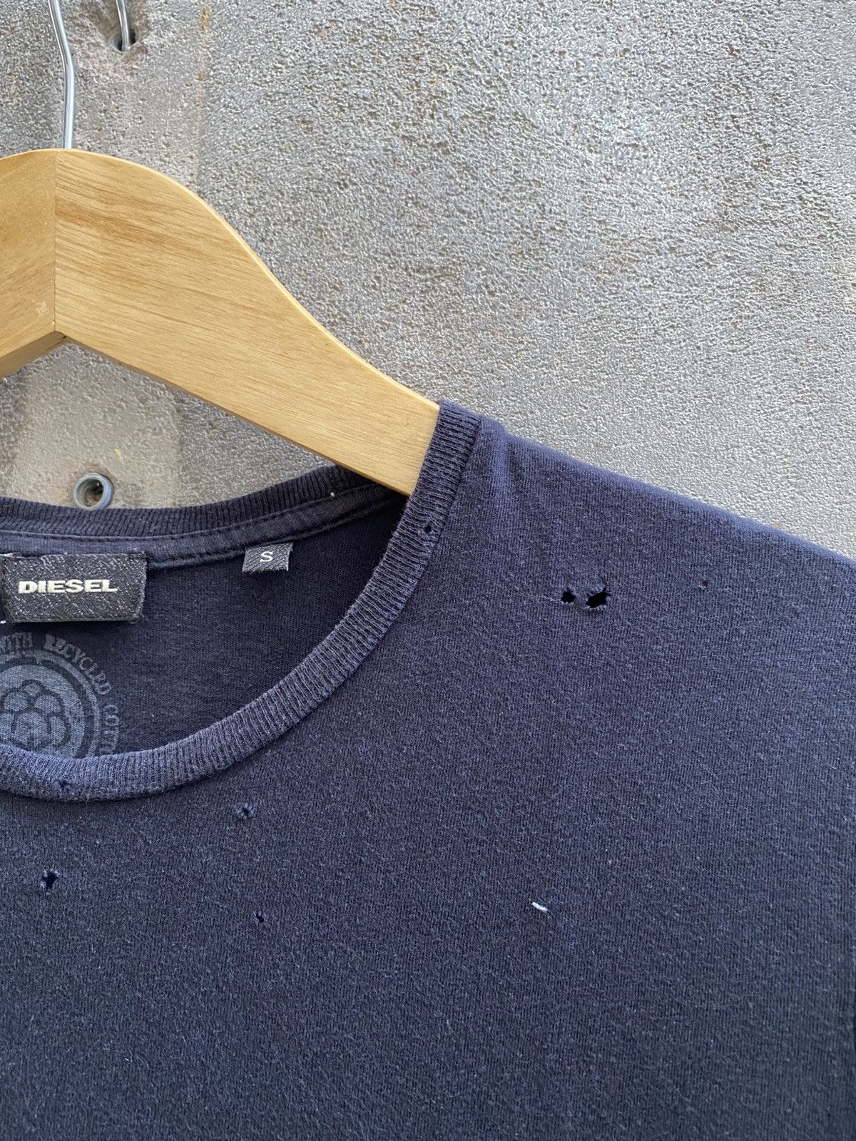 Diesel 💸BINDINGOFFER💸Vintage Diesel retslteing smile Size US S / EU 44-46 / 1 - 4 Thumbnail