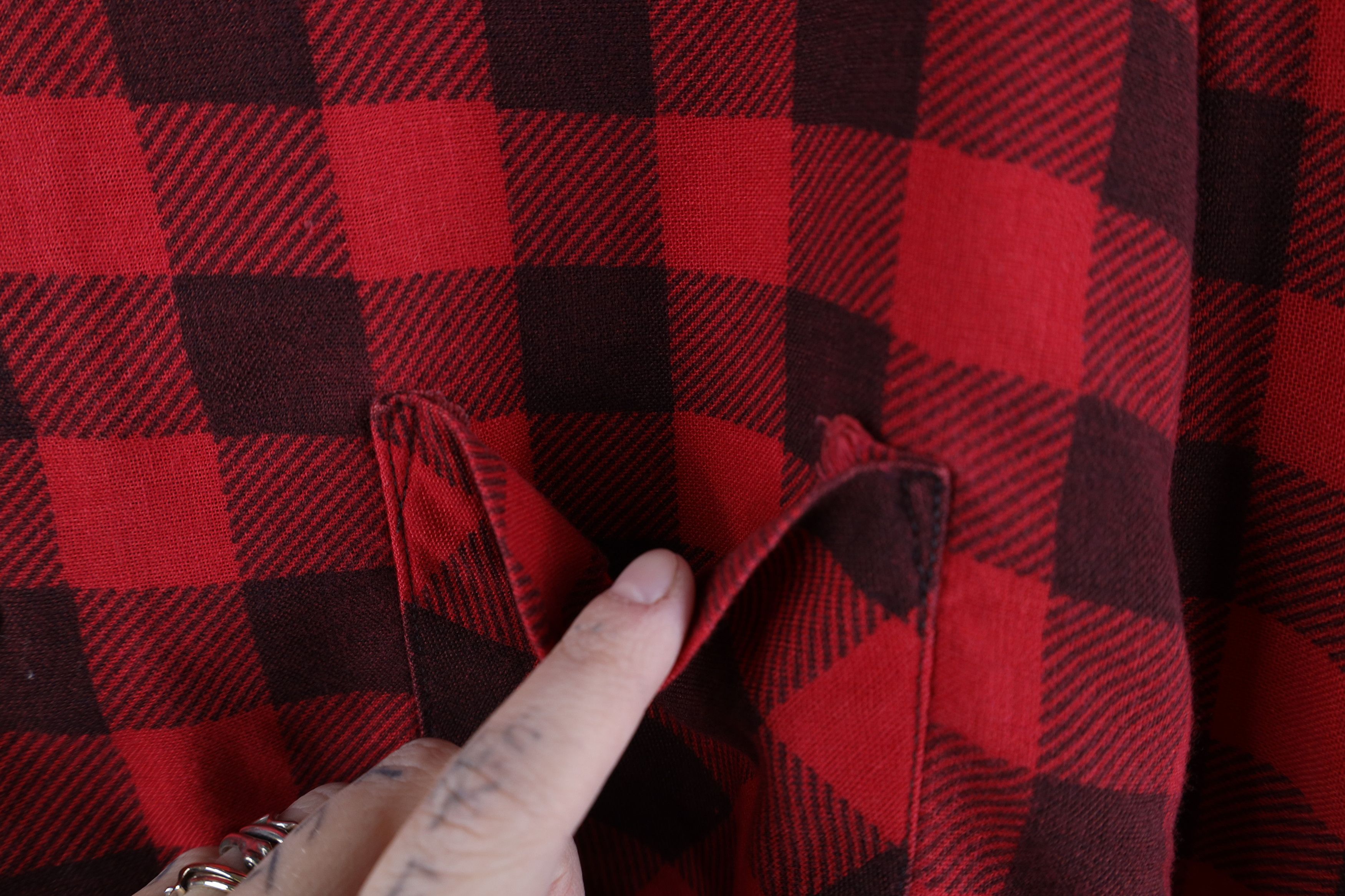 Vintage Vintage 70s Streetwear Flannel Collared Button Shirt Red Size US XL / EU 56 / 4 - 5 Thumbnail