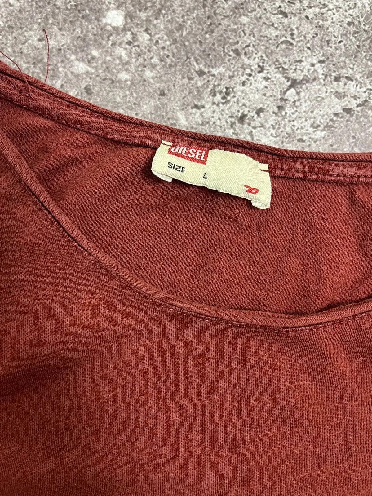 Diesel Vintage Diesel Big Logo T Shirt Size US L / EU 52-54 / 3 - 3 Thumbnail