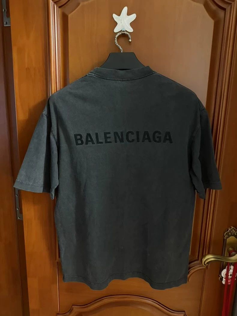 Balenciaga Balenciaga Front and Back Embroidered Logo Short Sleeve Size US XXS / EU 40 - 2 Thumbnail