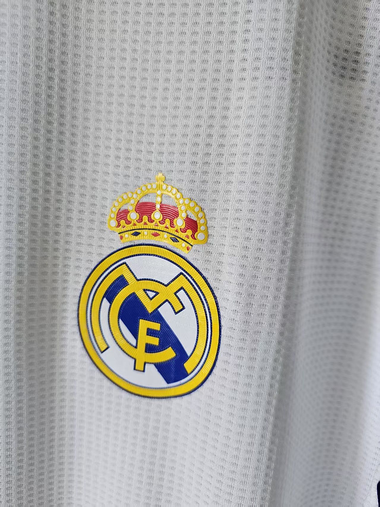 Other 2016 Real Madrid #7 C Ronaldo Jersey Longlseeve Size US S / EU 44-46 / 1 - 4 Thumbnail