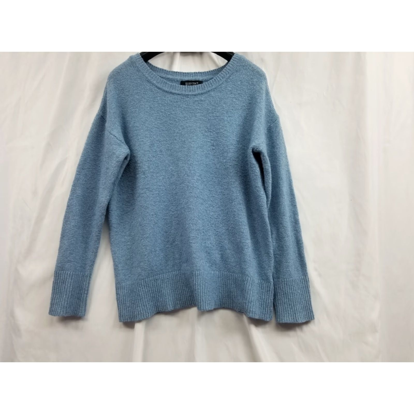 Ellen Tracy **Ellen Tracy Women's Blue Long Sleeve M Pullover Sweater** User: Ellen Tracy Women's Blue Long Sleeve M Pullover Sweater Size M / US 6-8 / IT 42-44 - 2 Thumbnail