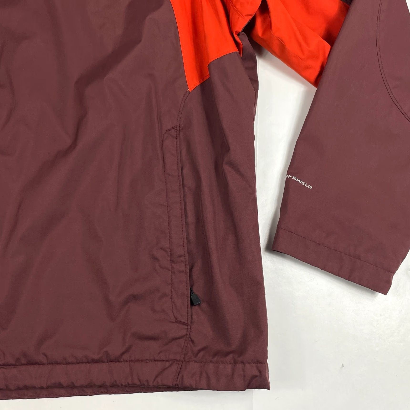 Vintage Columbia Jacket Womens 2X Red Omni-Shield Full Zip Hiking Skiing Water Repellent Outdoor Games Outdoors Wind-Resistant Pockets Collegiate Logo Size XXL / US 16-18 / IT 52-54 - 4 Thumbnail