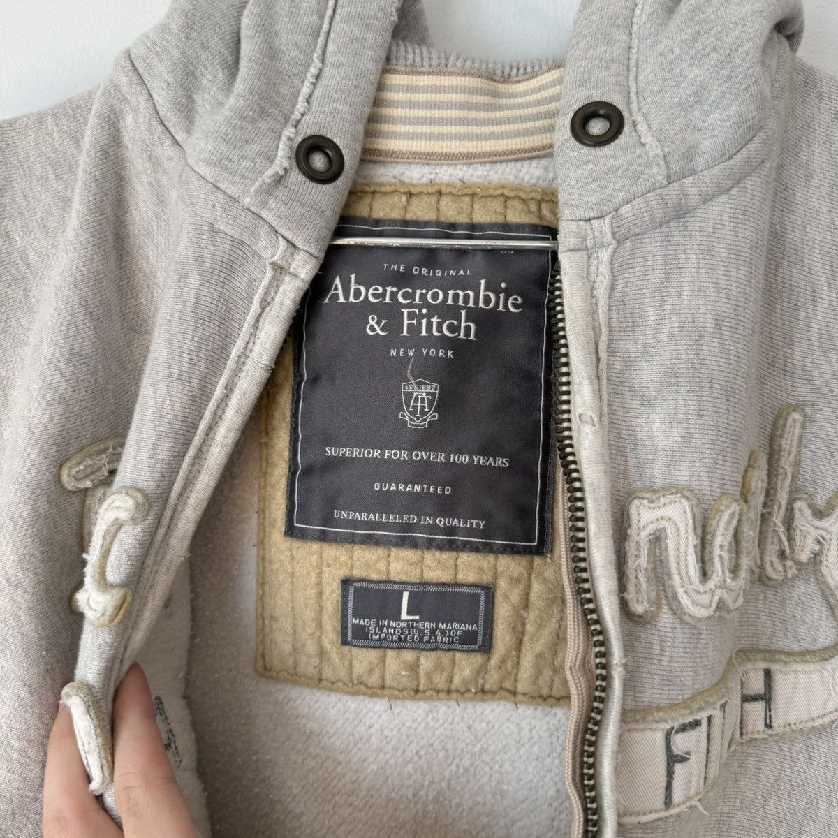 Abercrombie & Fitch Vtg 2000s Abercrombie & Fitch Distressed Zip Up Hoodie Y2K Size US L / EU 52-54 / 3 - 7 Thumbnail