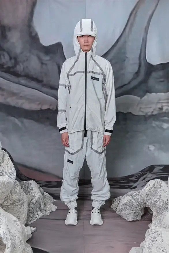 Tobias Birk Nielsen SS23 Iso Poetism Tobias Birk Nielsen White Tech-Nylon Pants Size US 32 / EU 48 - 5 Thumbnail