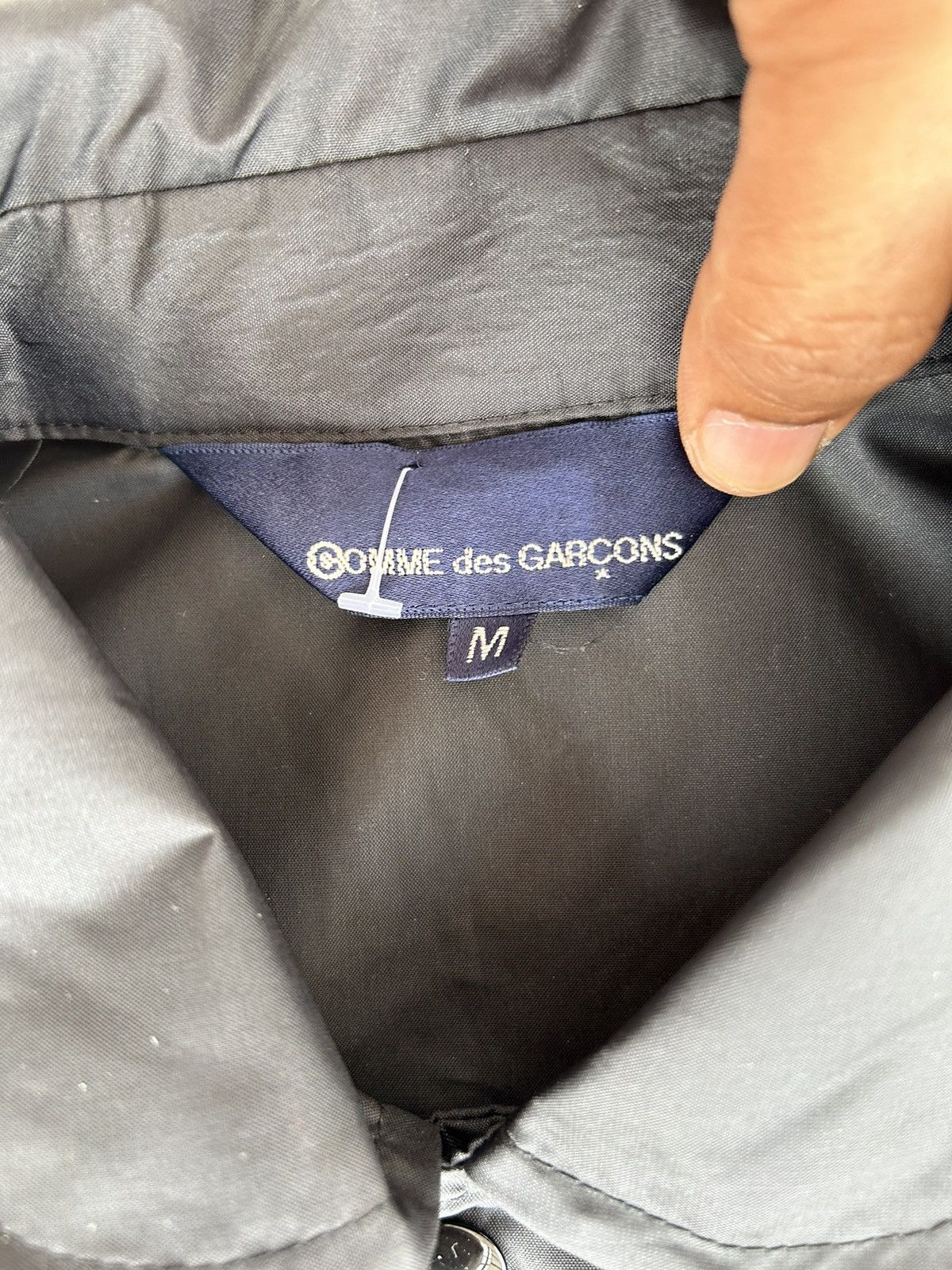 Comme des Garcons Cdg black raincoat spellout on wrist Size US L / EU 52-54 / 3 - 9 Thumbnail