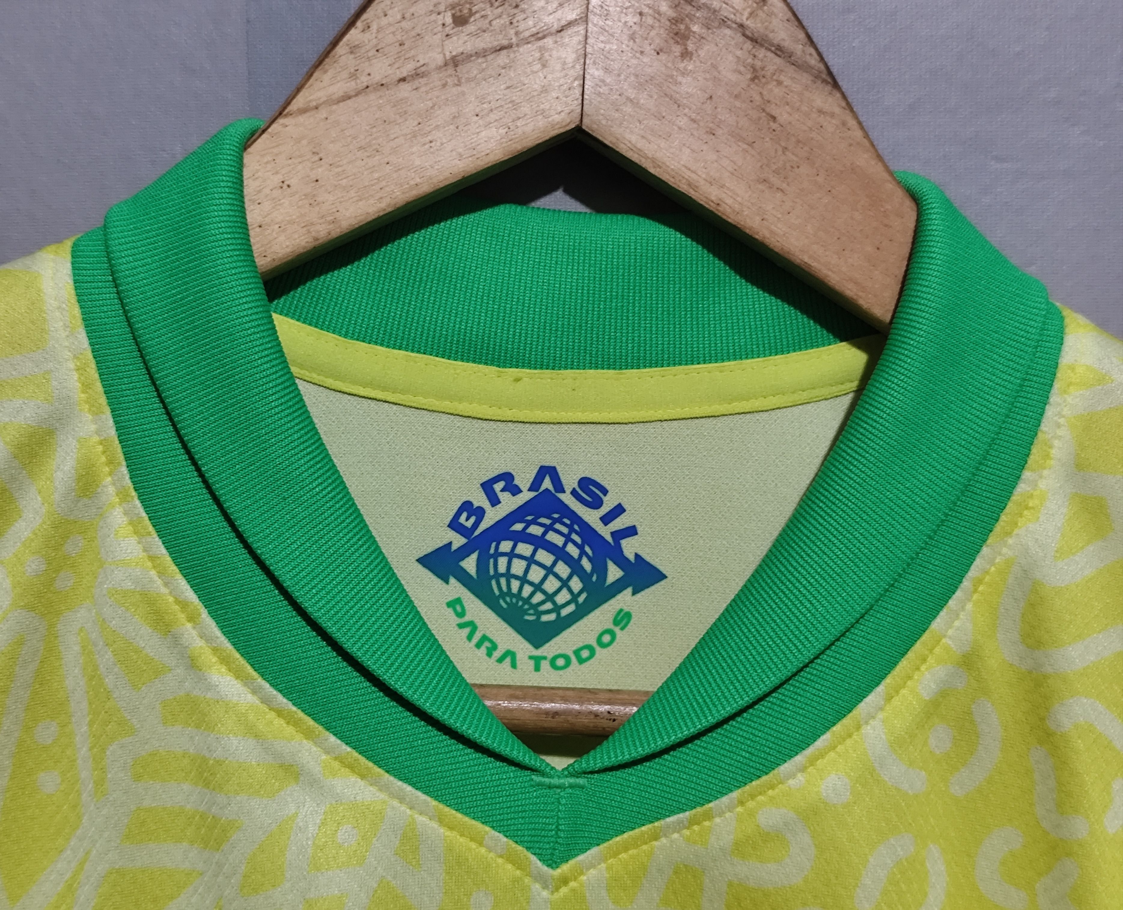 Nike Nike x #7 Vini Jr. Brazil Home 2024 Home Jersey Size US M / EU 48-50 / 2 - 16 Thumbnail