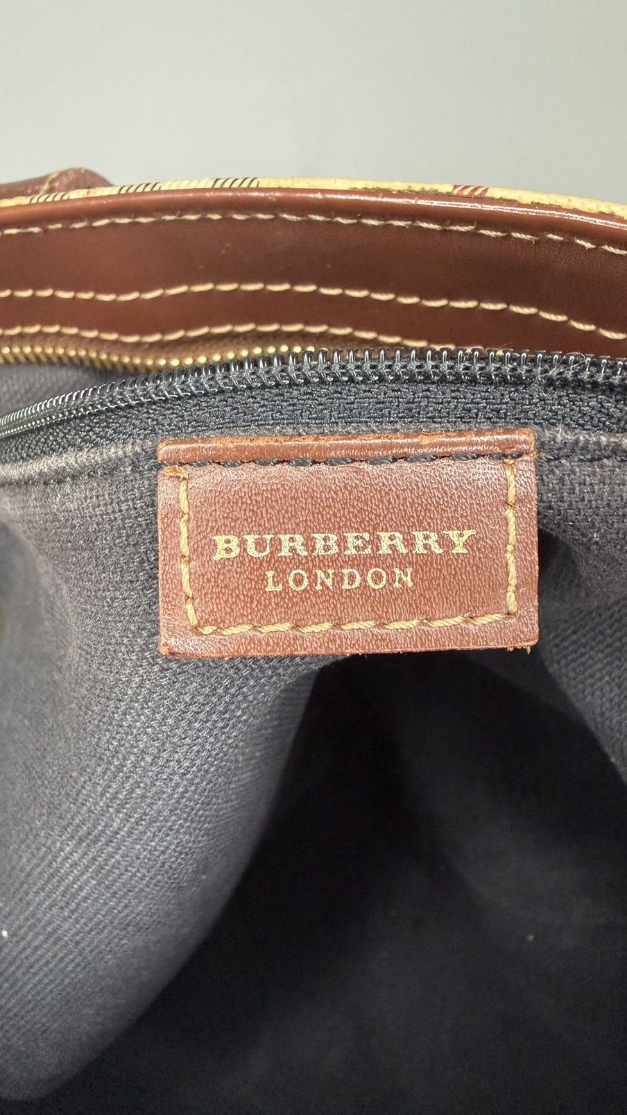 Burberry Burberry London Beige House Check Leather Haymarket Handbag Size ONE SIZE - 5 Thumbnail