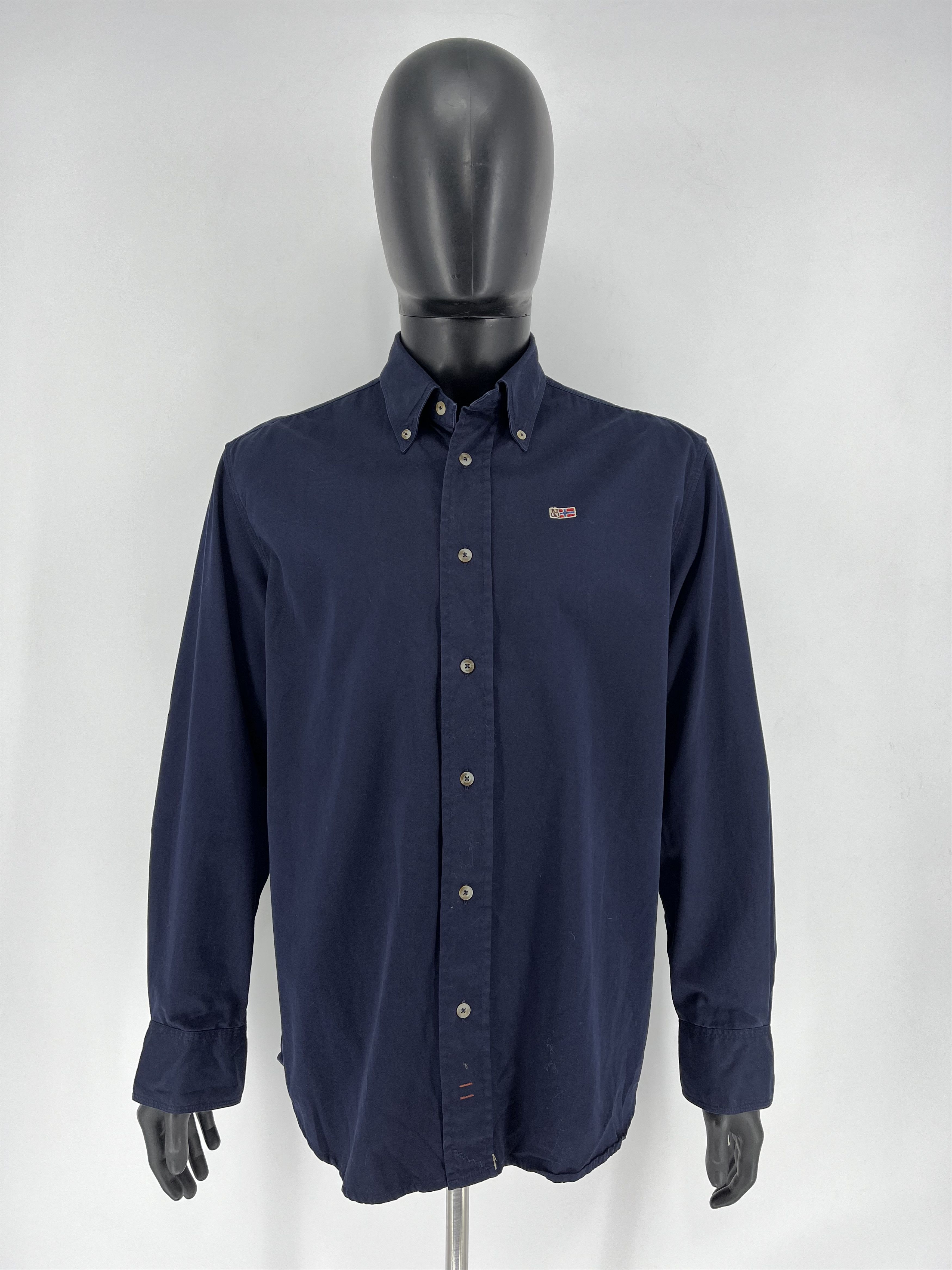 Napapijri × Vintage Vintage Y2K Napapijri Shirt Button Up Size US L / EU 52-54 / 3 - 2 Thumbnail