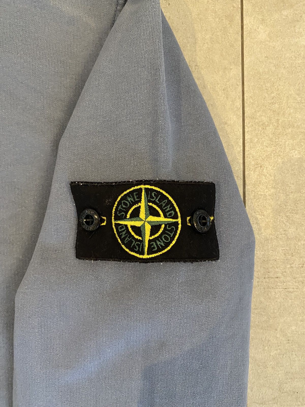 Stone Island Stone Island sweater with badge Size US S / EU 44-46 / 1 - 3 Thumbnail