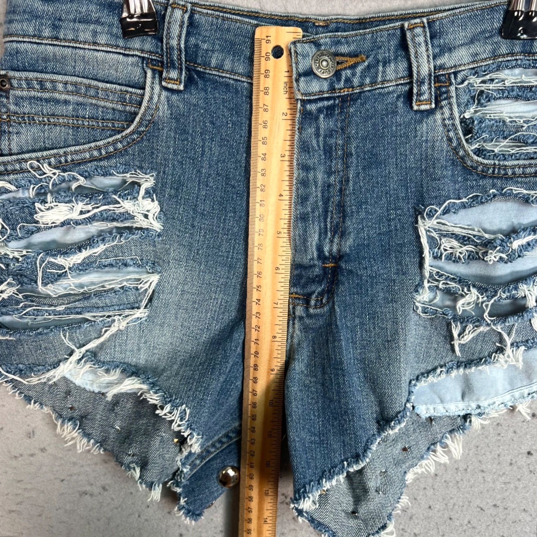 Wrangler Wrangler Denim Shorts - High-Waisted, Distressed, Studded - 28 - Blue - Women - 5-Pocket - 3 In Inseam - Vintage No - Casual Summer Wear Size 28" / US 6 / IT 42 - 7 Thumbnail