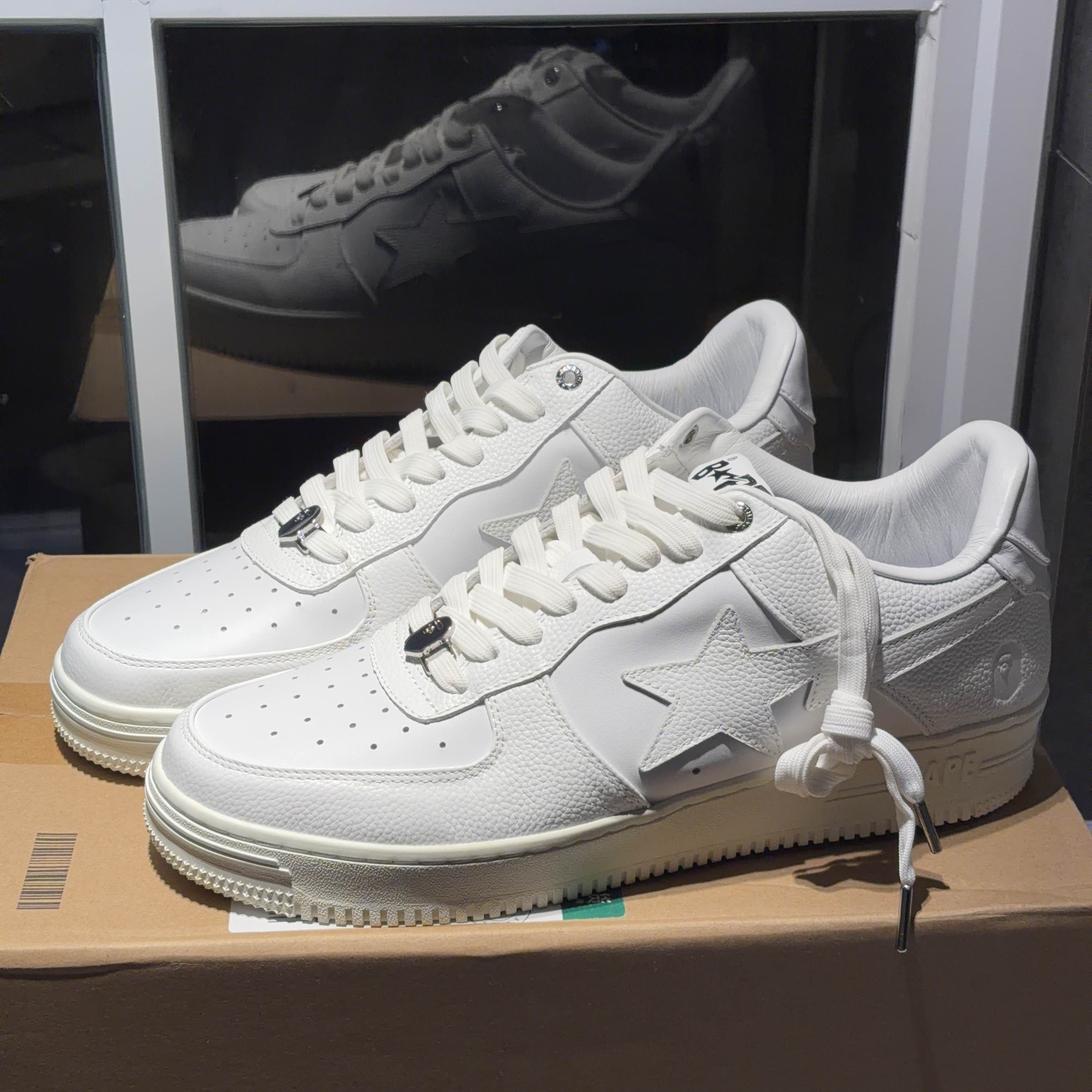 Bape A BATHING APE Bapesta Low Top Sneakers US 13 Size US 13 / EU 46 - 1 Thumbnail