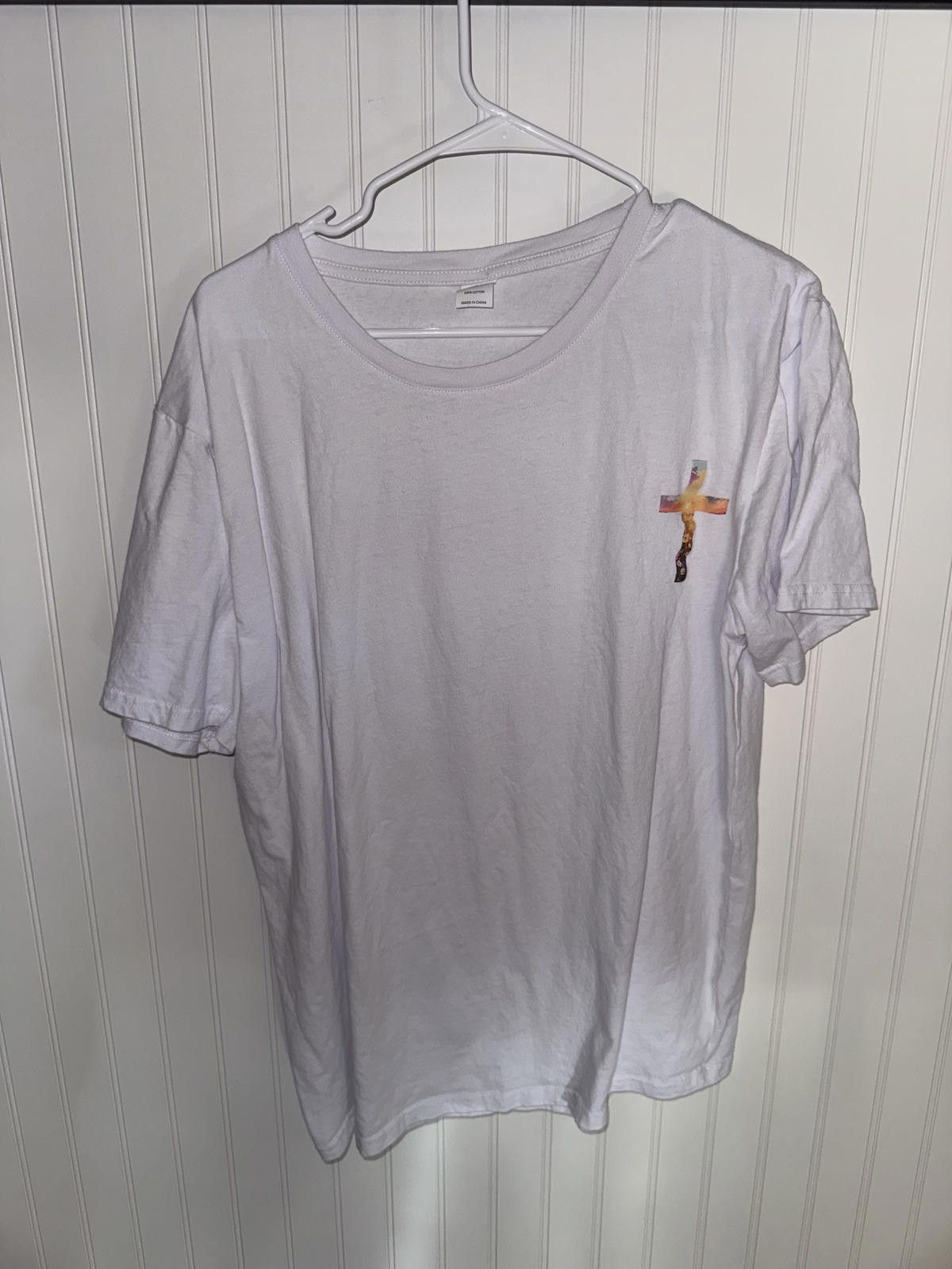 Other White Cotton XL T-Shirt with Cross Print Size US XL / EU 56 / 4 - 1 Thumbnail