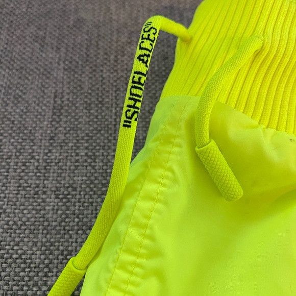Off-White Off-White Yellow Nylon Running Shorts Size 27" / US 4 / IT 40 - 4 Thumbnail