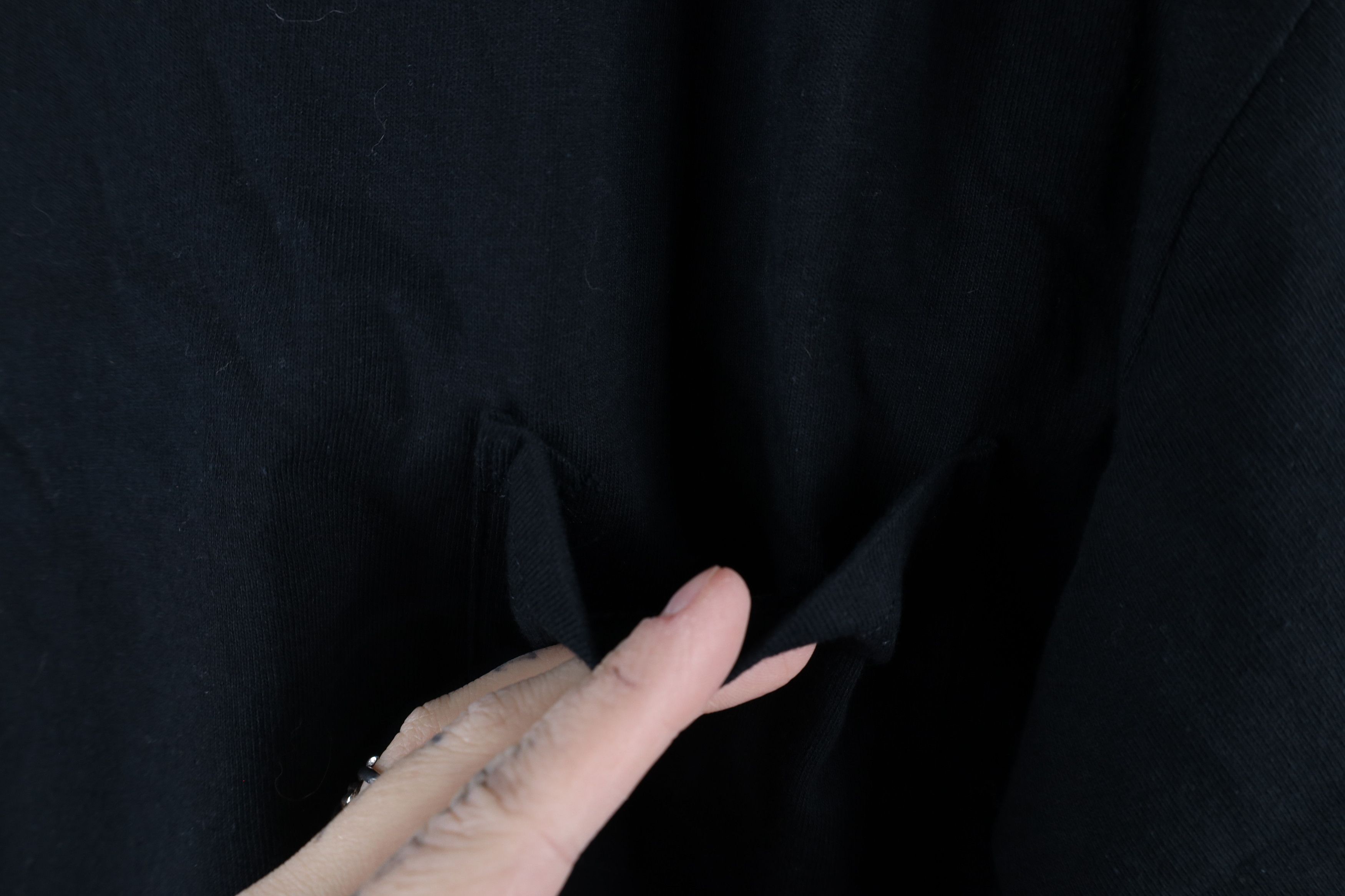 Vintage Vintage 90s Streetwear Heavyweight Cotton T-Shirt Black Size US L / EU 52-54 / 3 - 4 Thumbnail