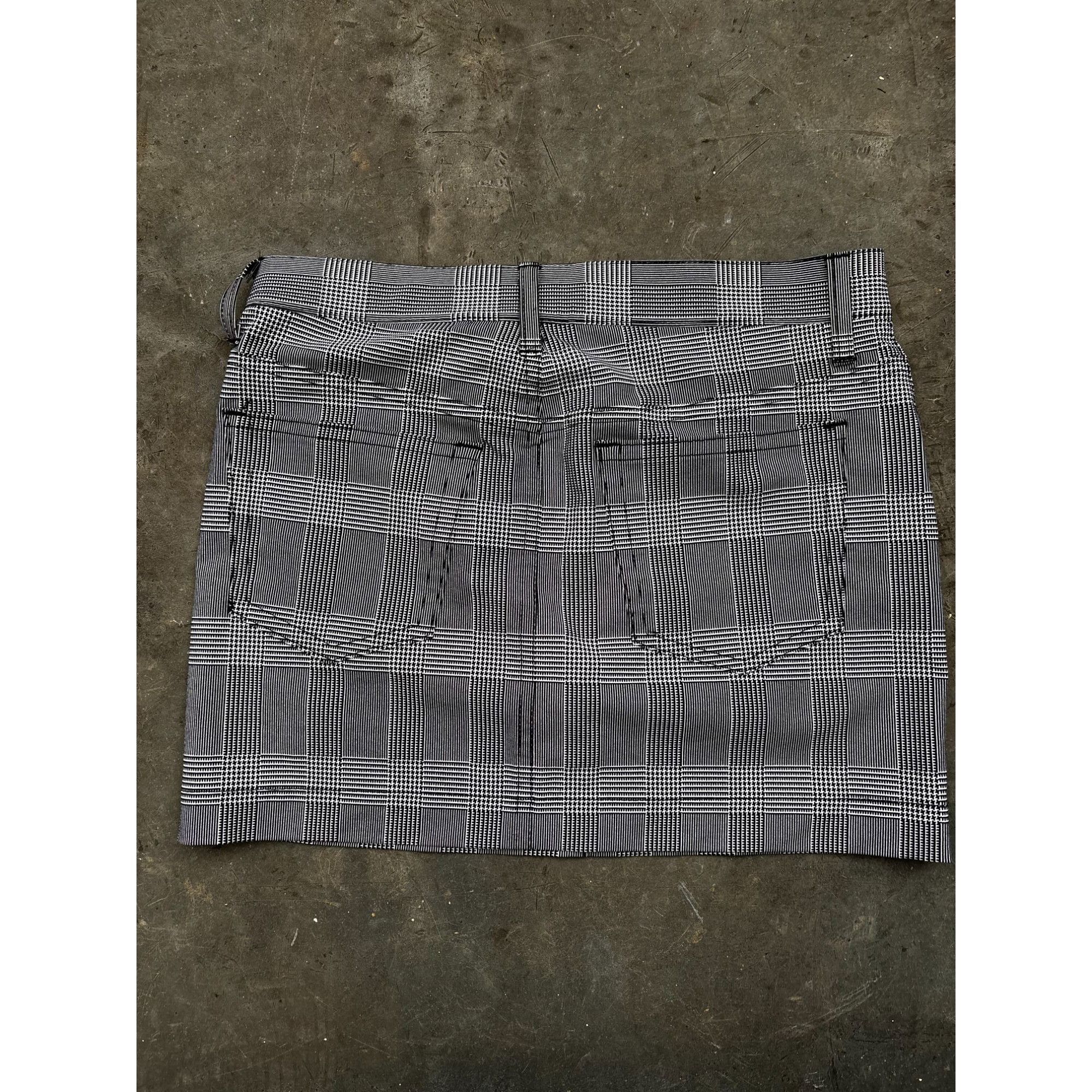 Junya Watanabe Junya Watanabe Comme Des Garçons Plaid Mini Skirt XS Rare Size 28" / US 6 / IT 42 - 4 Thumbnail