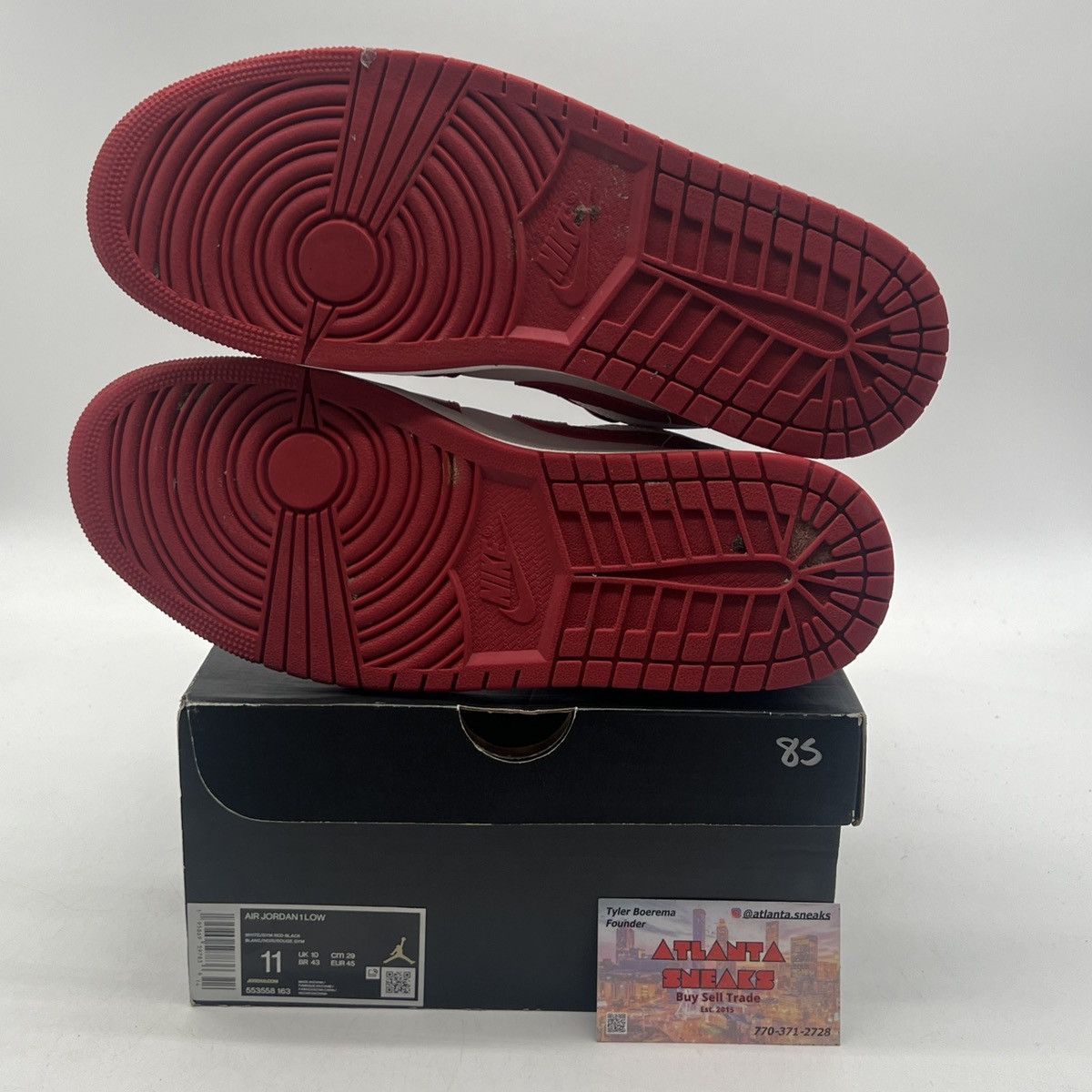 Nike Air Jordan 1 low reverse black toe Size US 11 / EU 44 - 8 Thumbnail
